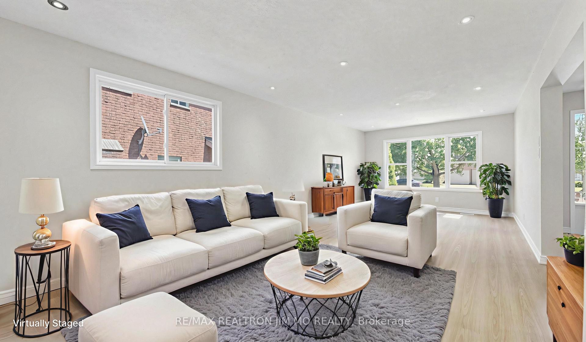 Photo 5 of 162 Biscayne Boulevard, Georgina, Keswick South — HOMEH