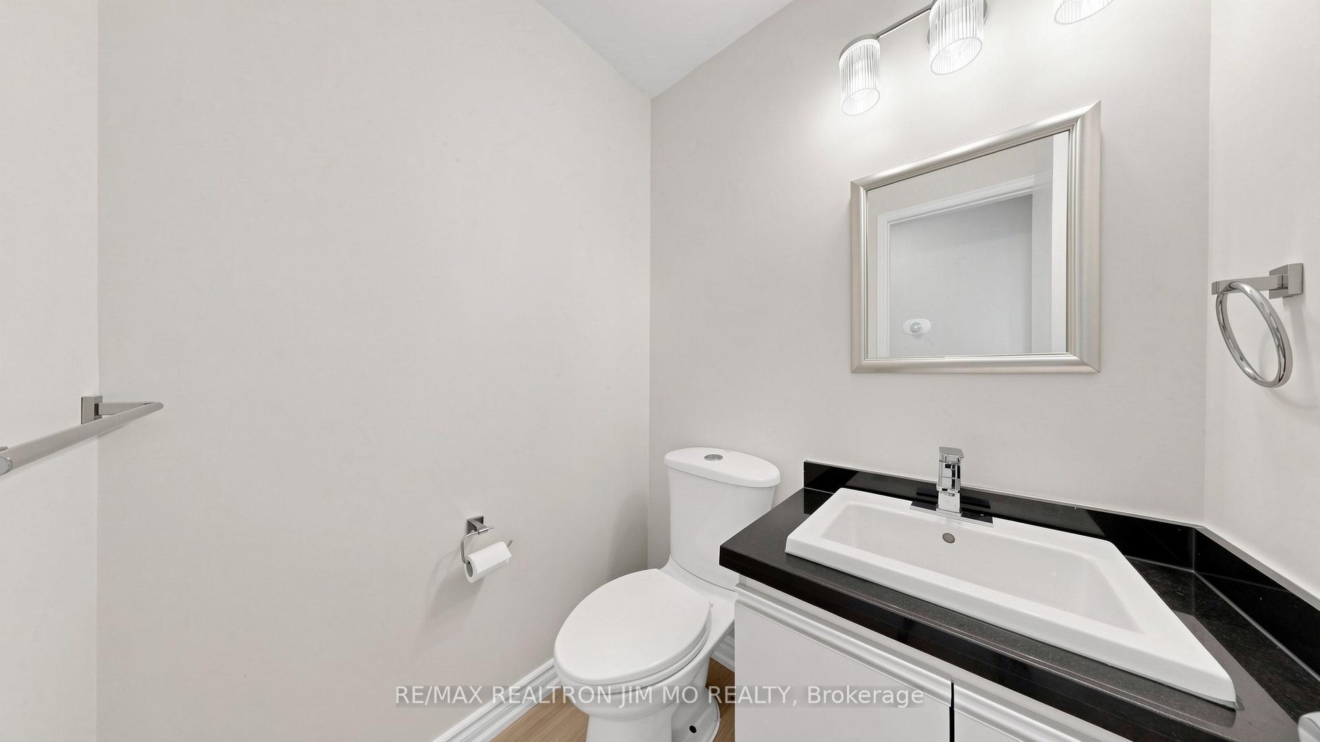 Photo 11 of 162 Biscayne Boulevard, Georgina, Keswick South — HOMEH