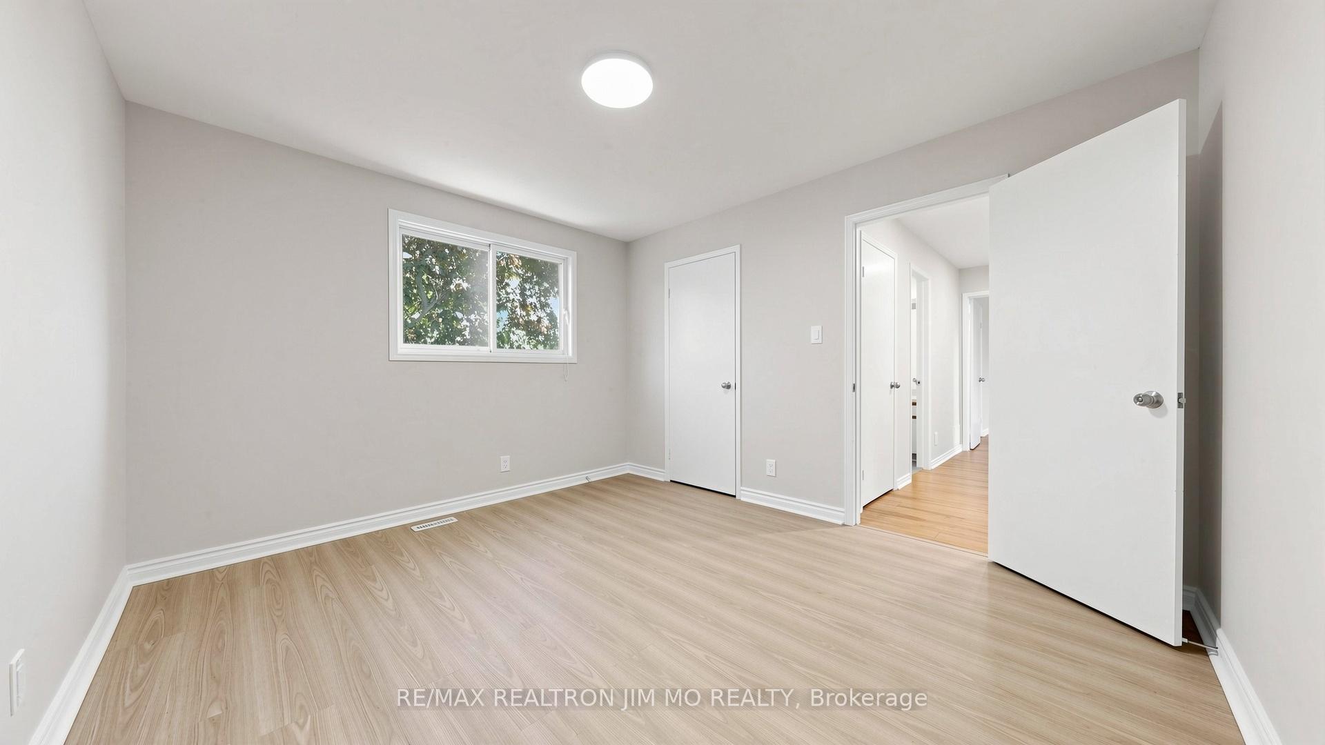 Photo 23 of 162 Biscayne Boulevard, Georgina, Keswick South — HOMEH