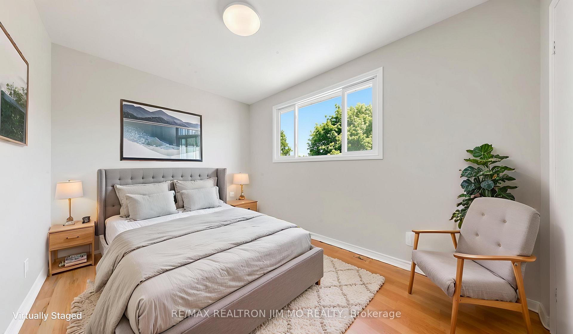 Photo 26 of 162 Biscayne Boulevard, Georgina, Keswick South — HOMEH