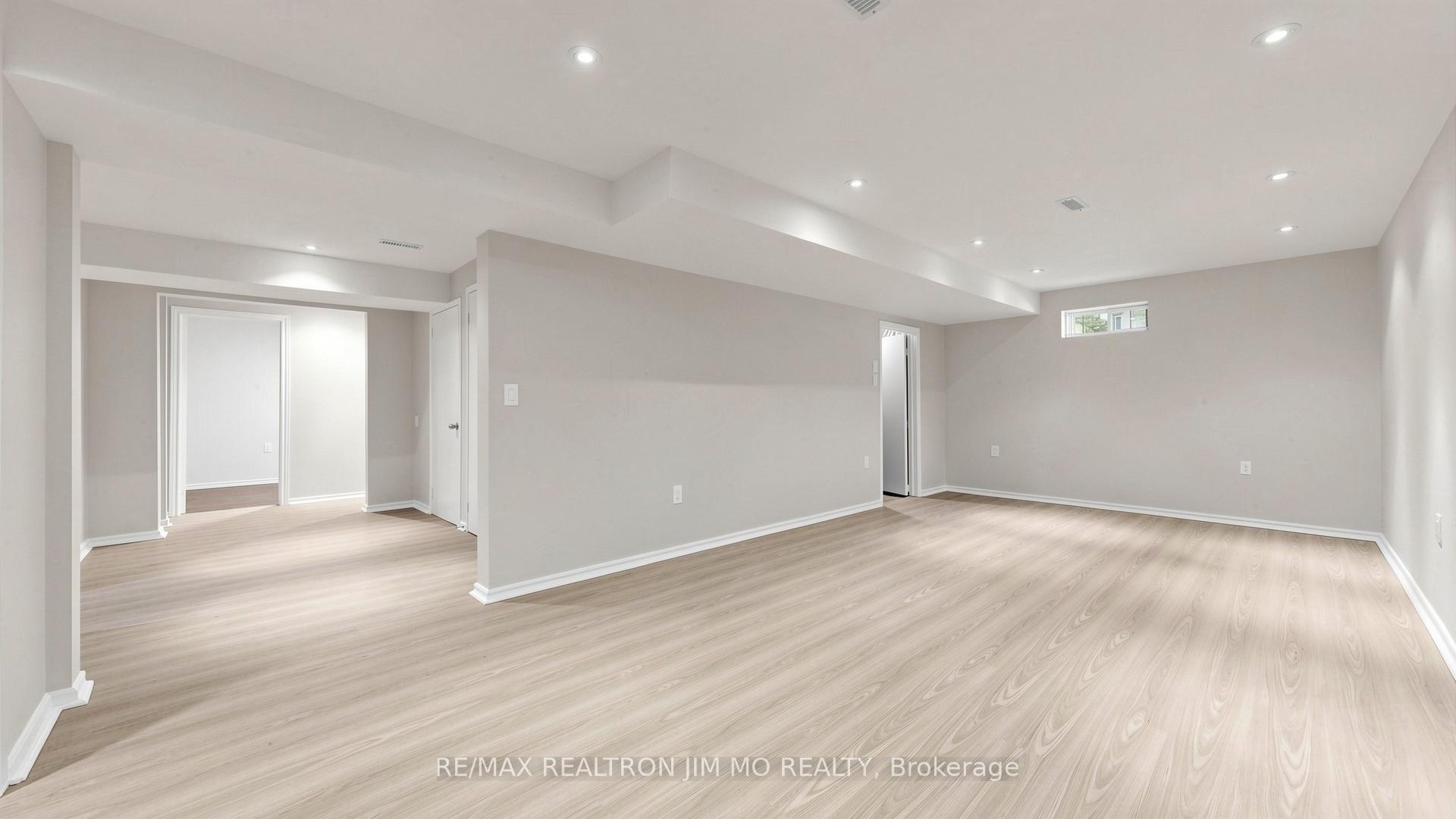 Photo 32 of 162 Biscayne Boulevard, Georgina, Keswick South — HOMEH