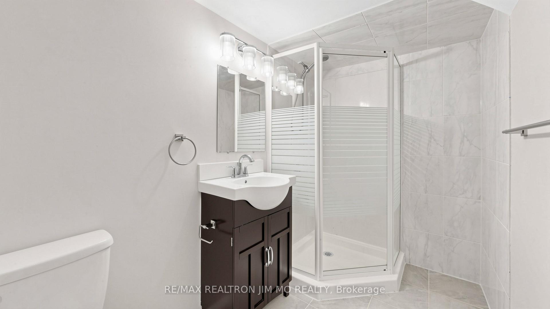Photo 36 of 162 Biscayne Boulevard, Georgina, Keswick South — HOMEH