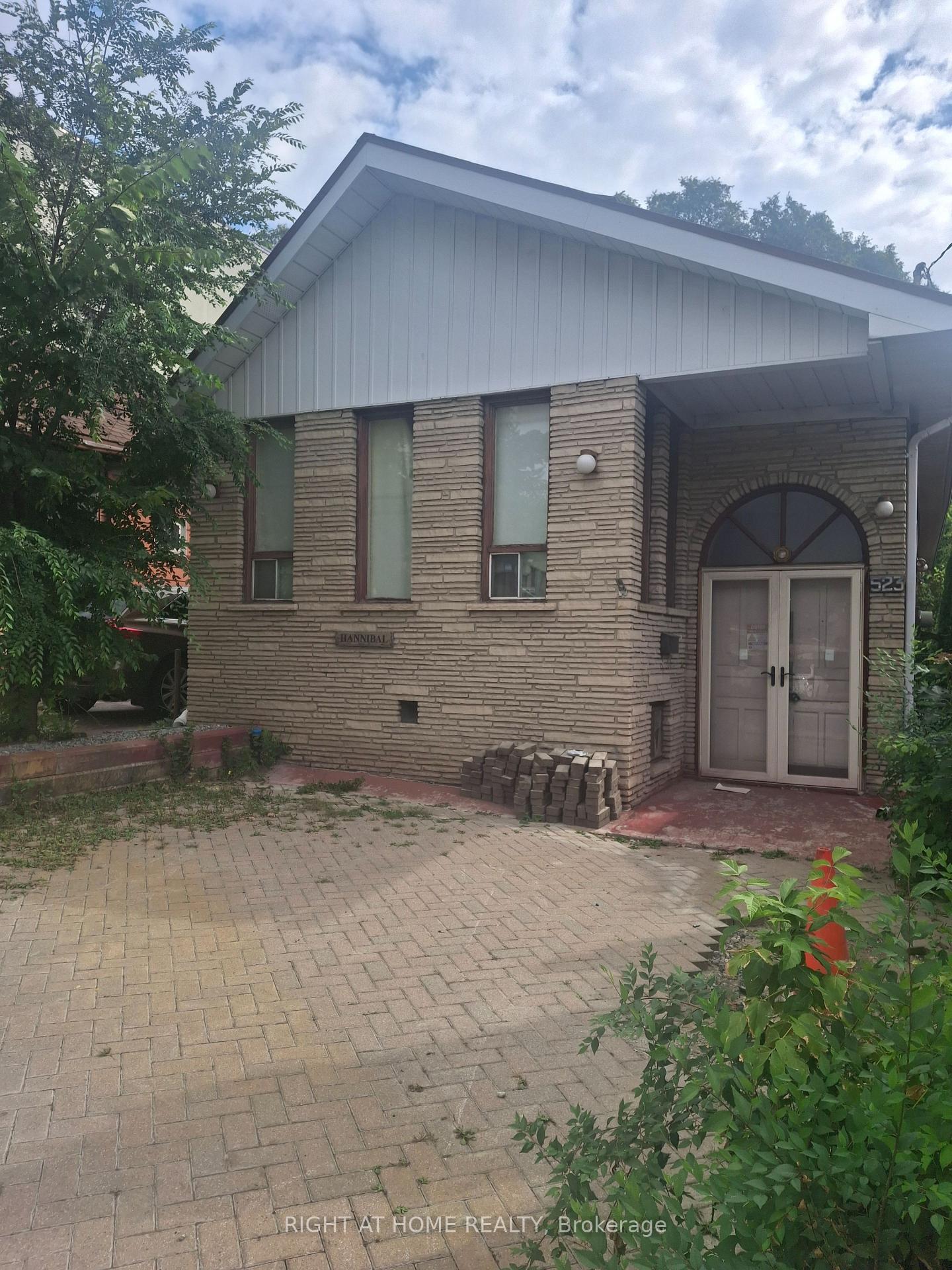 Photo 1 of 523 Caledonia Road, Toronto, Caledonia-Fairbank — HOMEH