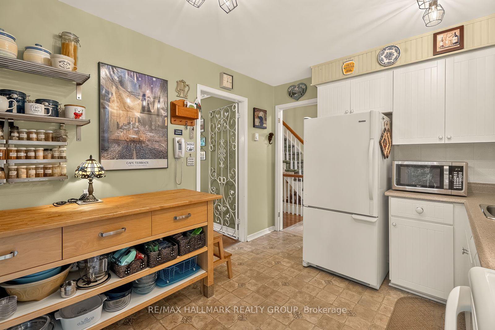 Photo 28 of Unit 2, 1898 Russell Road, Ottawa, Elmvale Acres — HOMEH