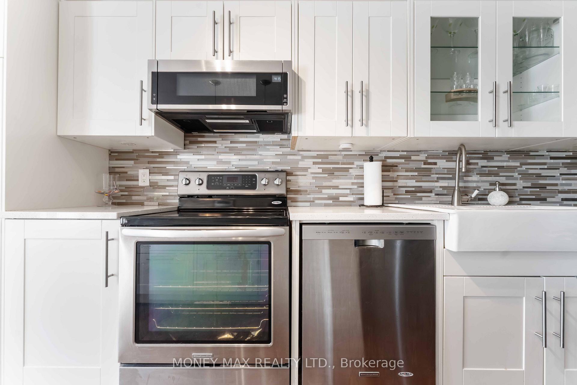 Photo 8 of Unit 4, 7 Forsyth Lane, Ottawa, Crystal Beach — HOMEH
