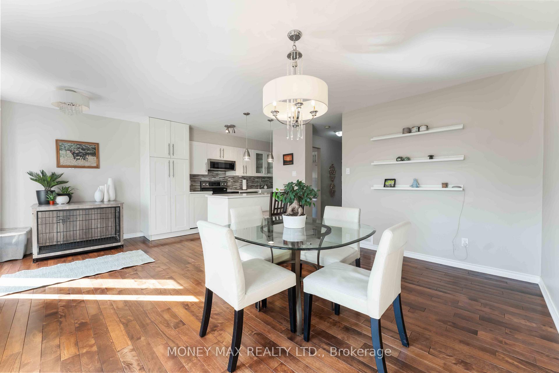 Photo 12 of Unit 4, 7 Forsyth Lane, Ottawa, Crystal Beach — HOMEH