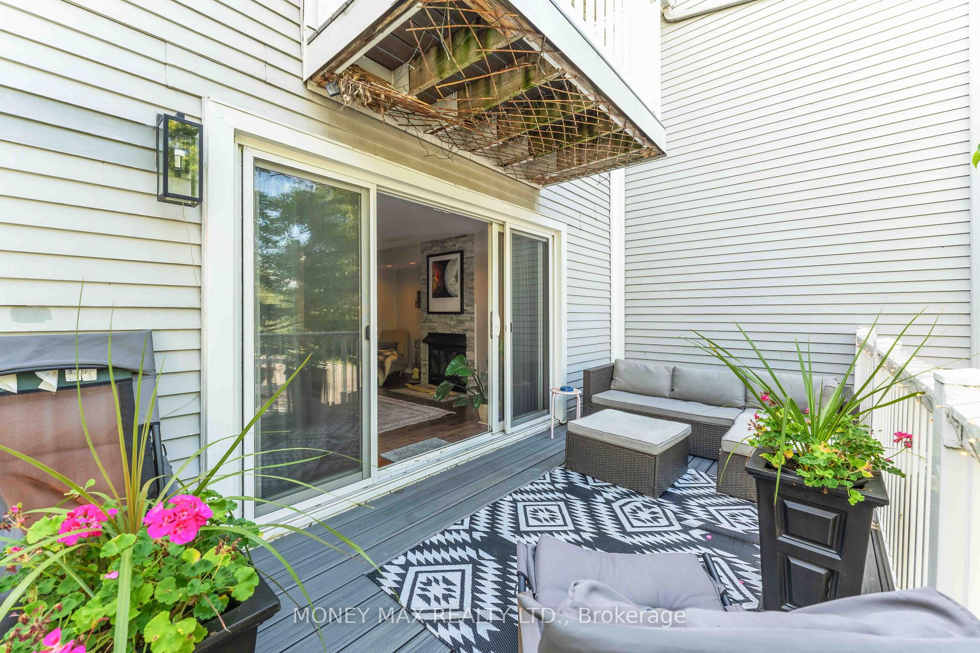 Photo 30 of Unit 4, 7 Forsyth Lane, Ottawa, Crystal Beach — HOMEH