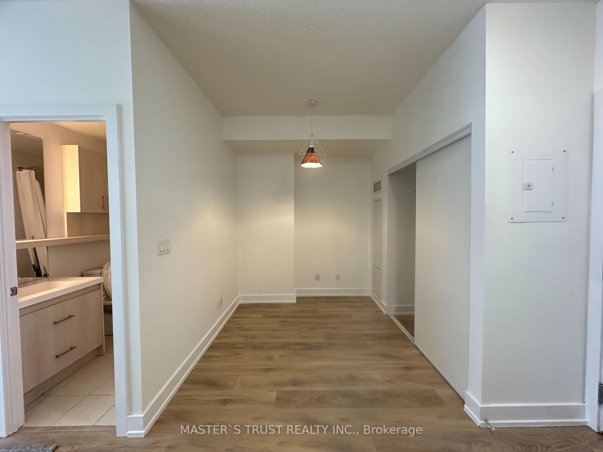 Photo 7 of Unit 1504, 150 Fairview Mall Drive, North York, Don Valley Village — HOMEH