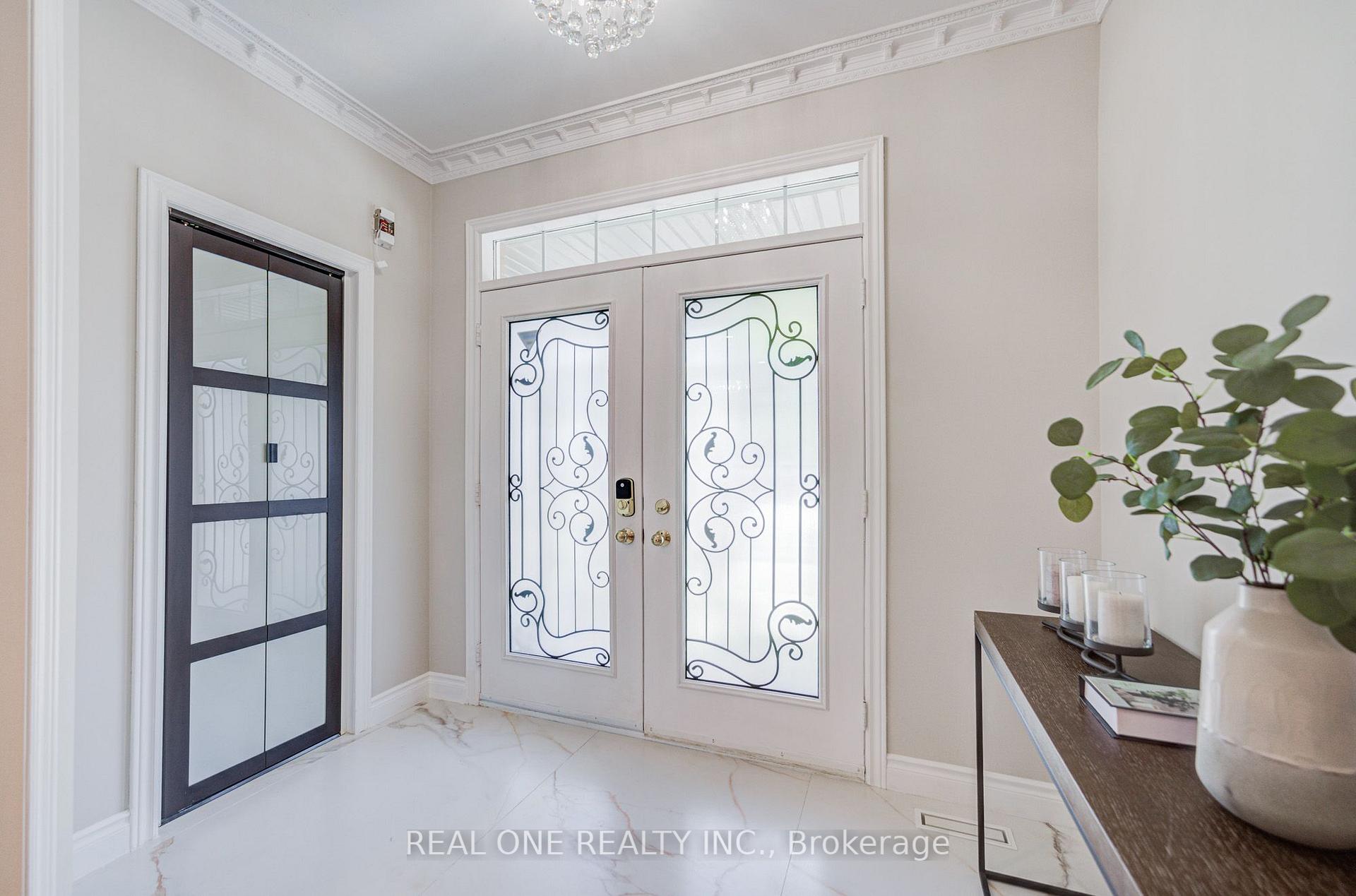 Photo 8 of 237 Ridgecrest Road, Markham, Berczy — HOMEH