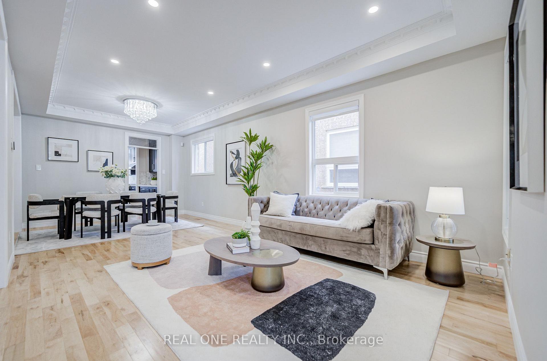 Photo 9 of 237 Ridgecrest Road, Markham, Berczy — HOMEH