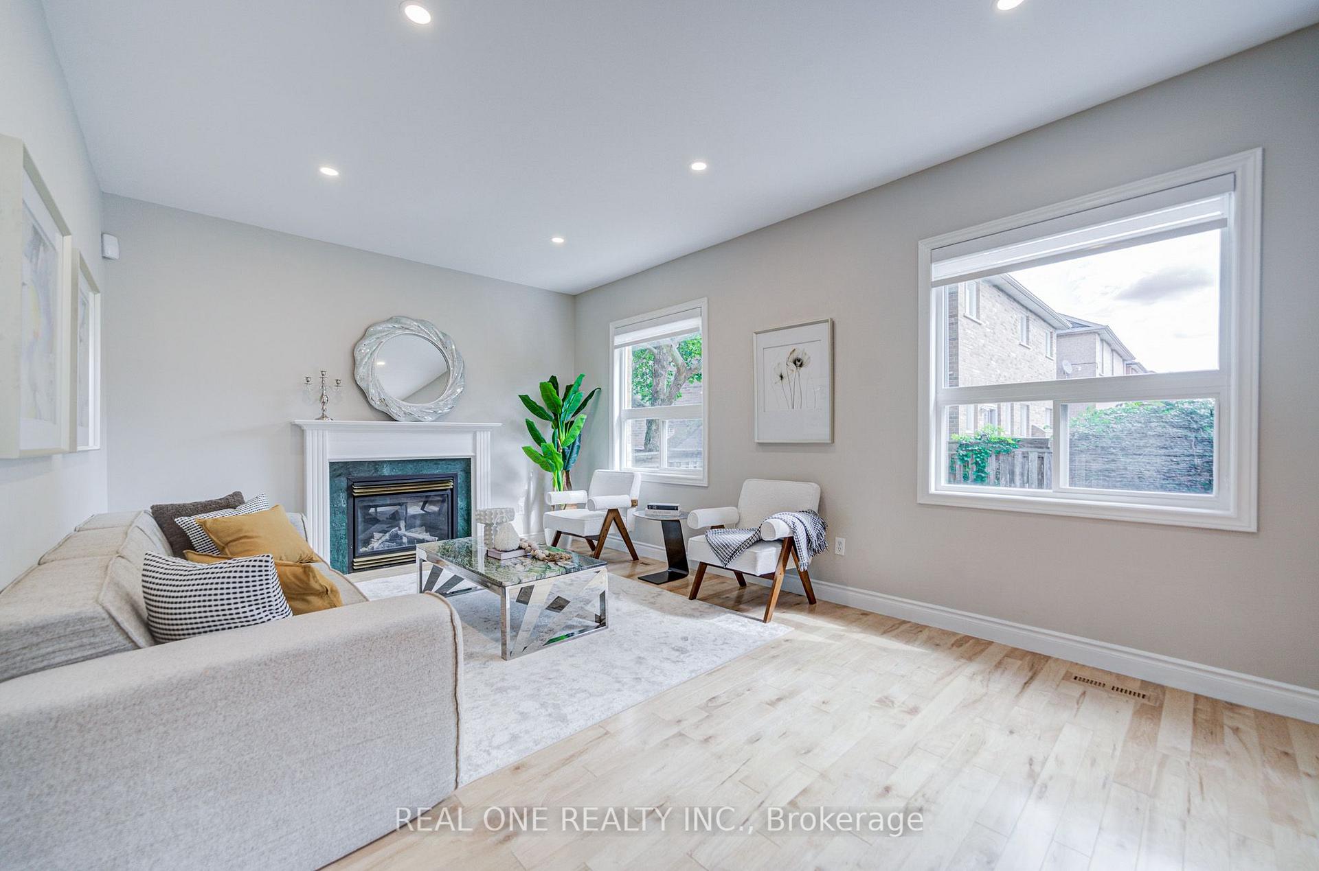 Photo 32 of 237 Ridgecrest Road, Markham, Berczy — HOMEH