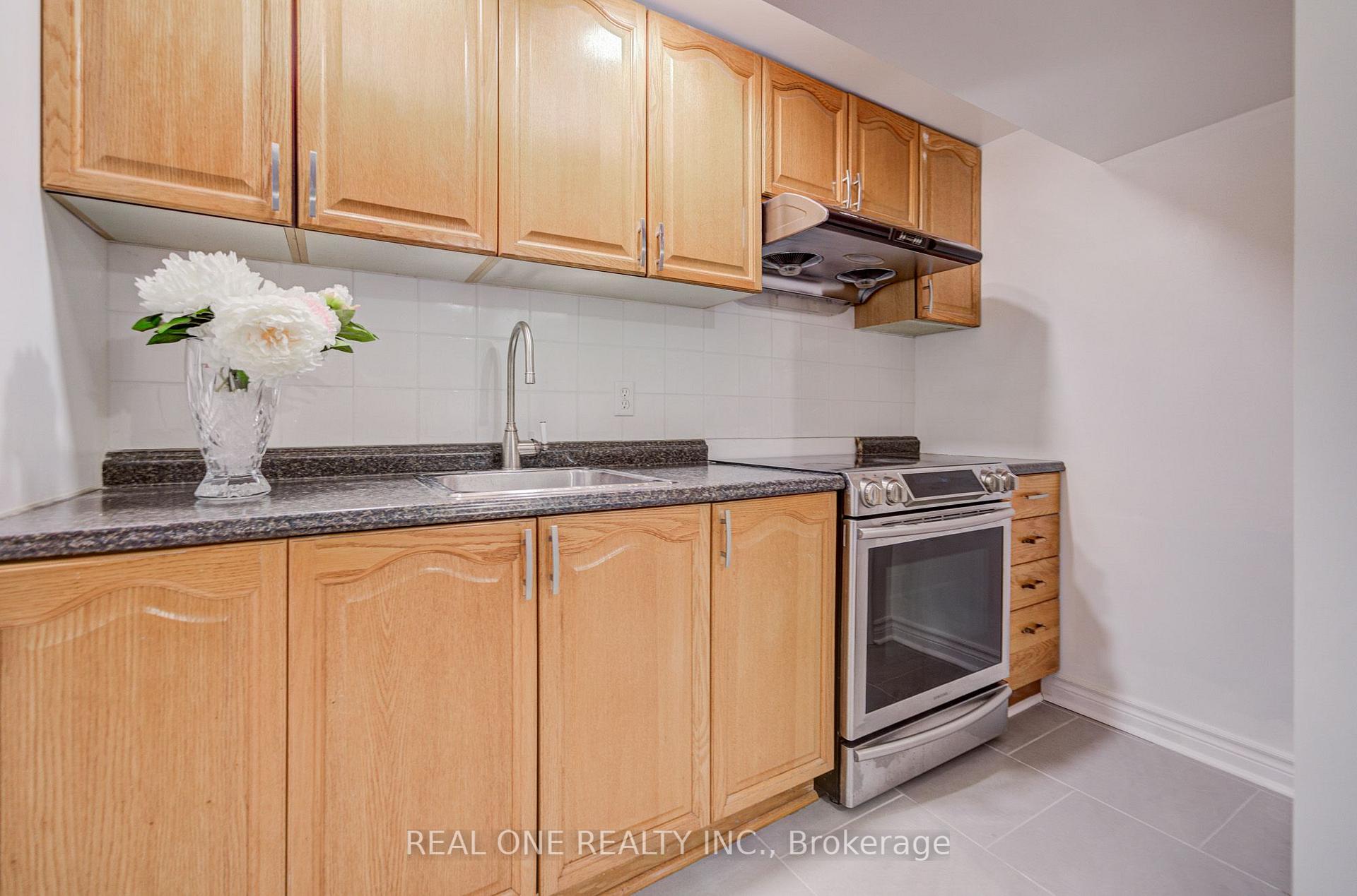 Photo 87 of 237 Ridgecrest Road, Markham, Berczy — HOMEH