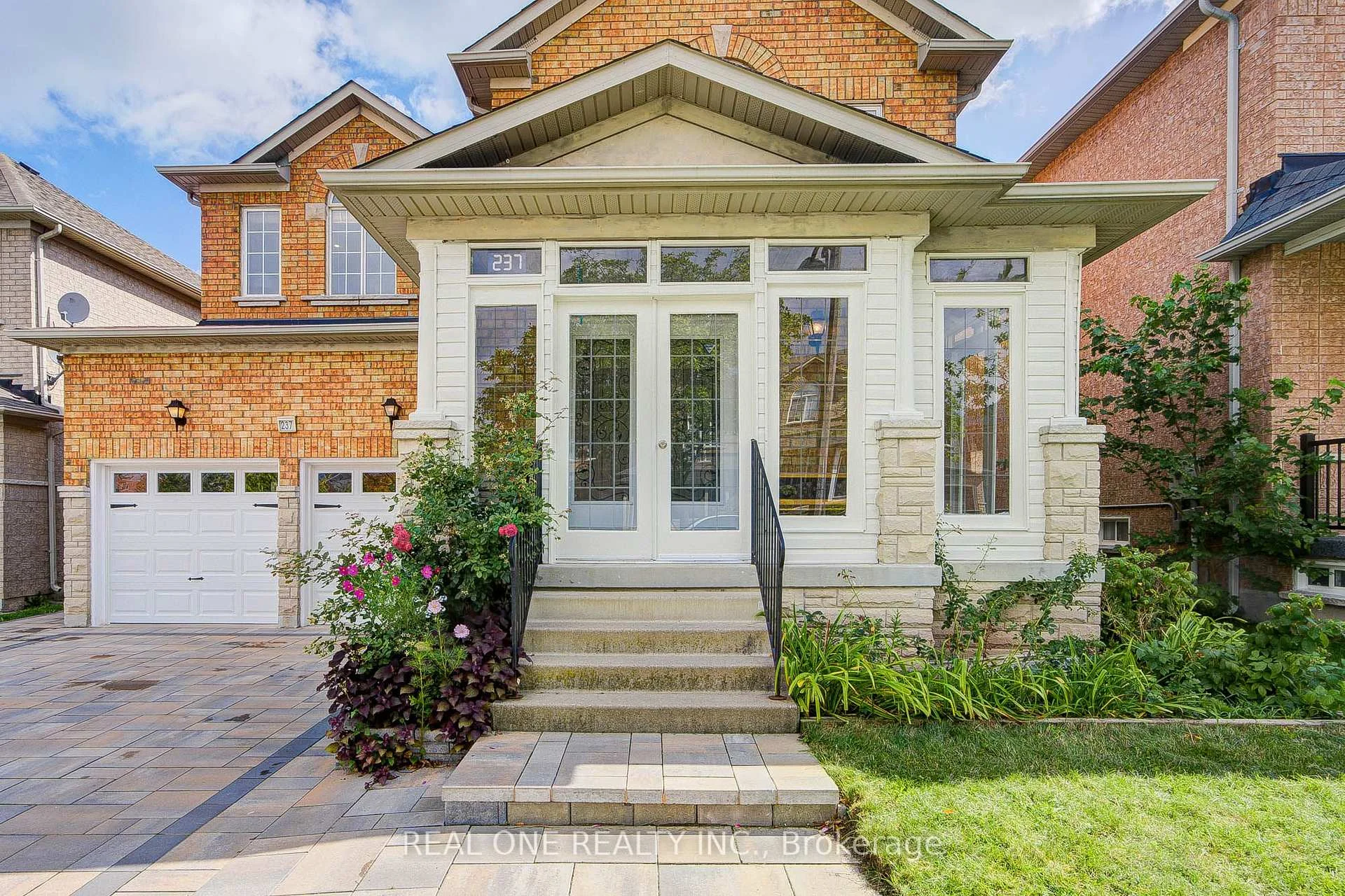 Photo 11 of 237 Ridgecrest Road, Markham, Berczy — HOMEH