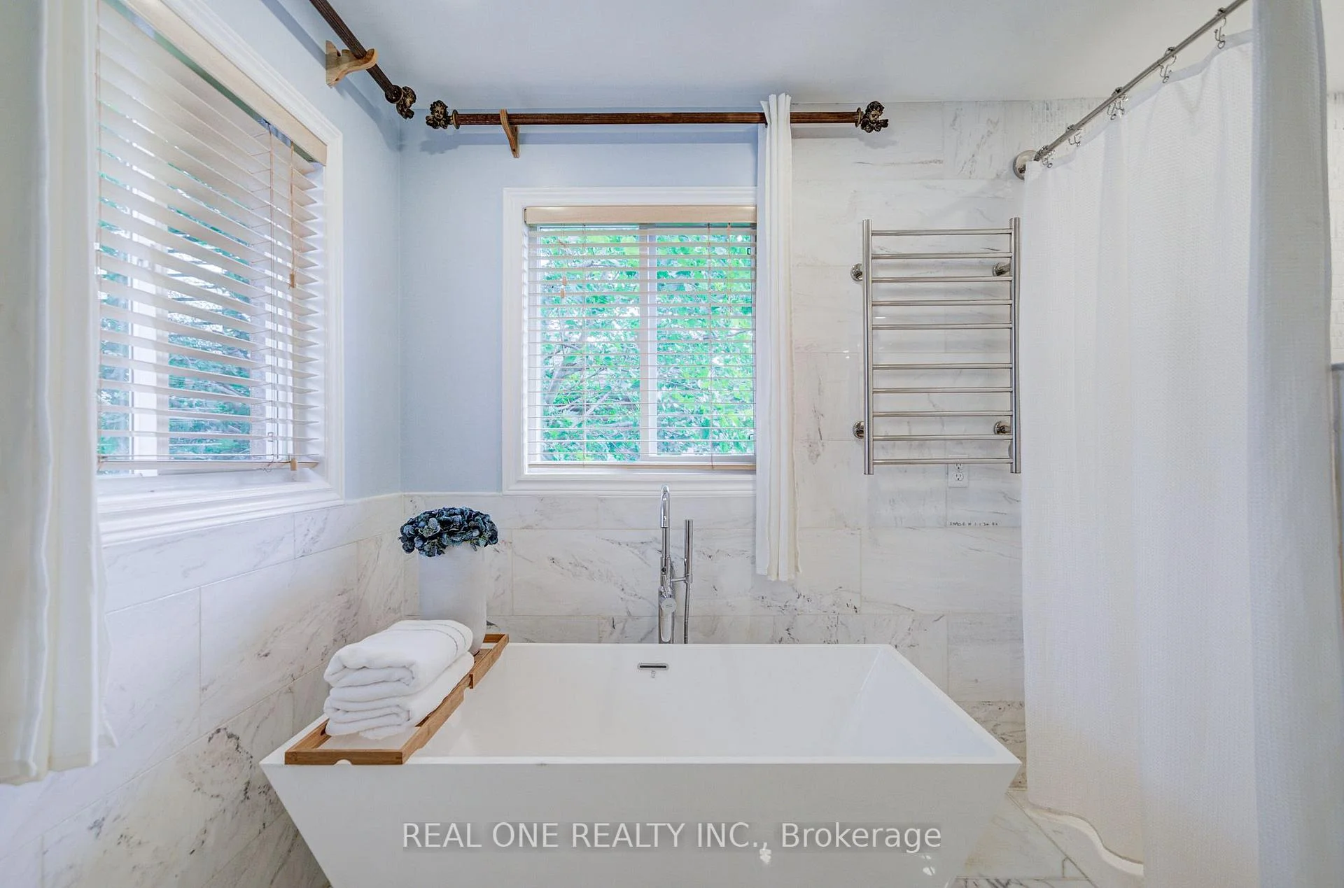 Photo 63 of 237 Ridgecrest Road, Markham, Berczy — HOMEH