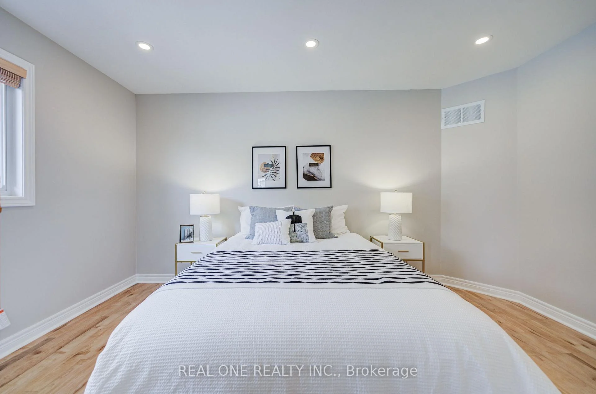 Photo 70 of 237 Ridgecrest Road, Markham, Berczy — HOMEH