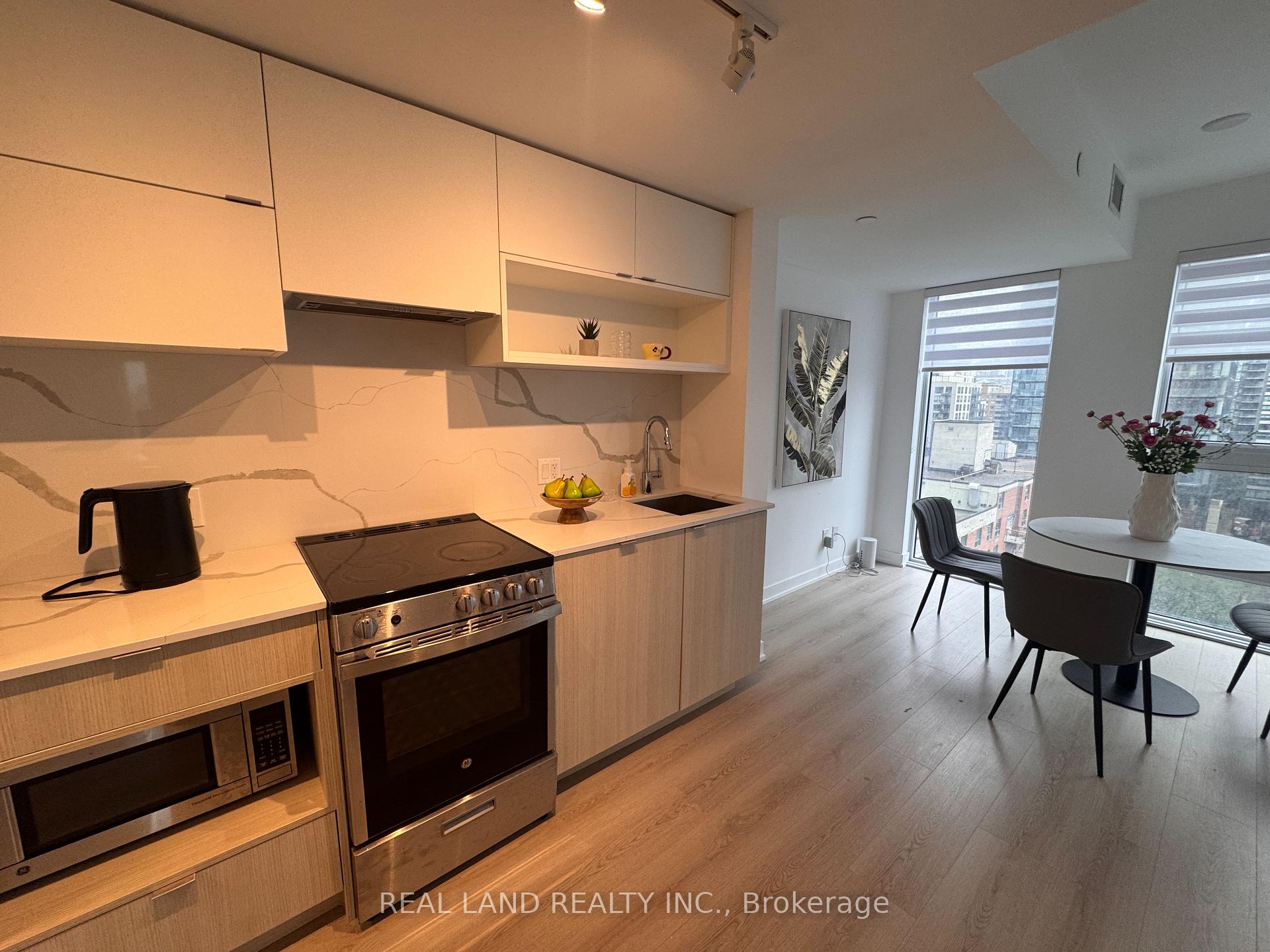 Photo 2 of Unit 1603, 100 Queen Street E, Toronto, Church-Yonge Corridor — HOMEH