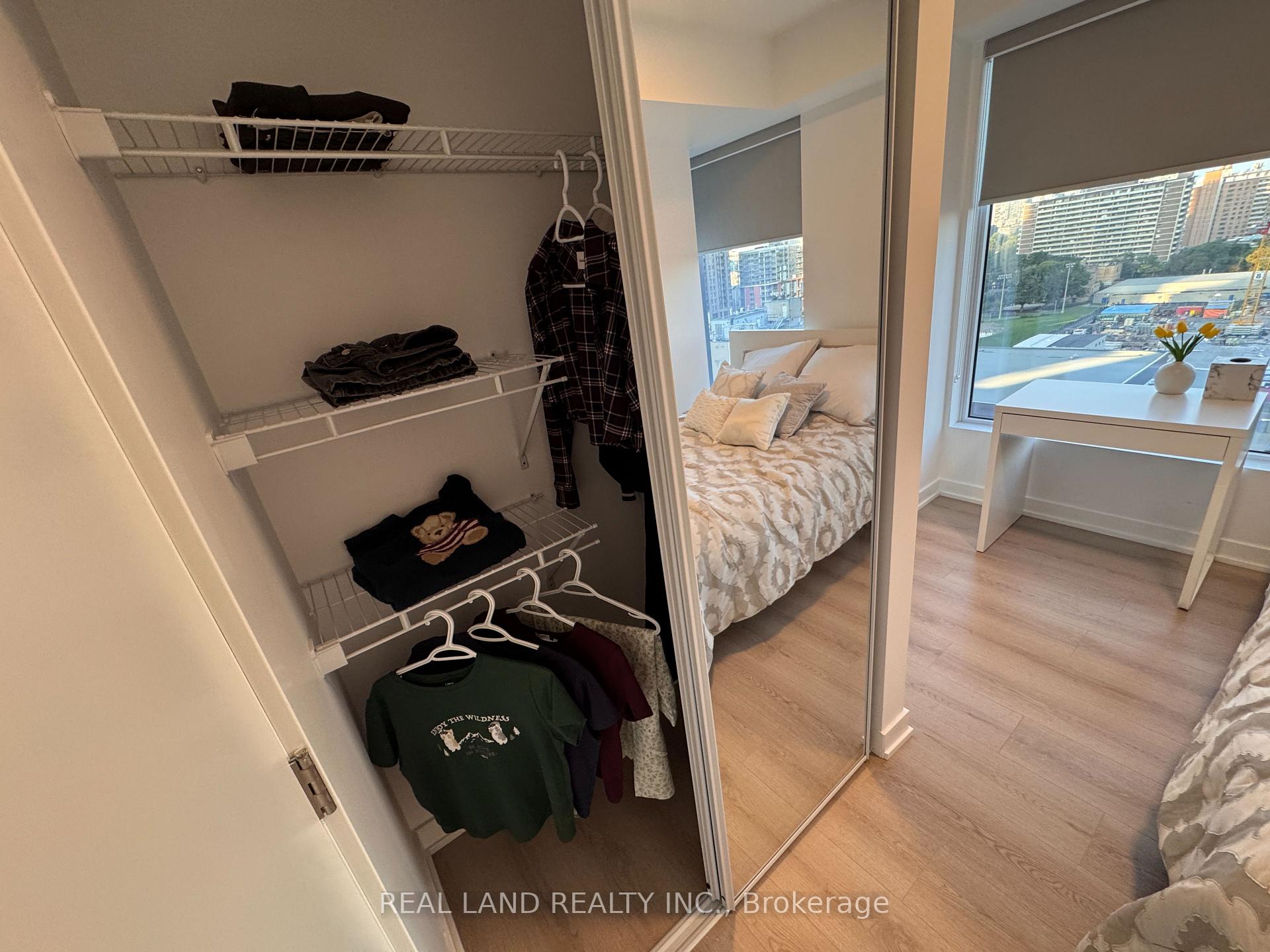 Photo 7 of Unit 1603, 100 Queen Street E, Toronto, Church-Yonge Corridor — HOMEH