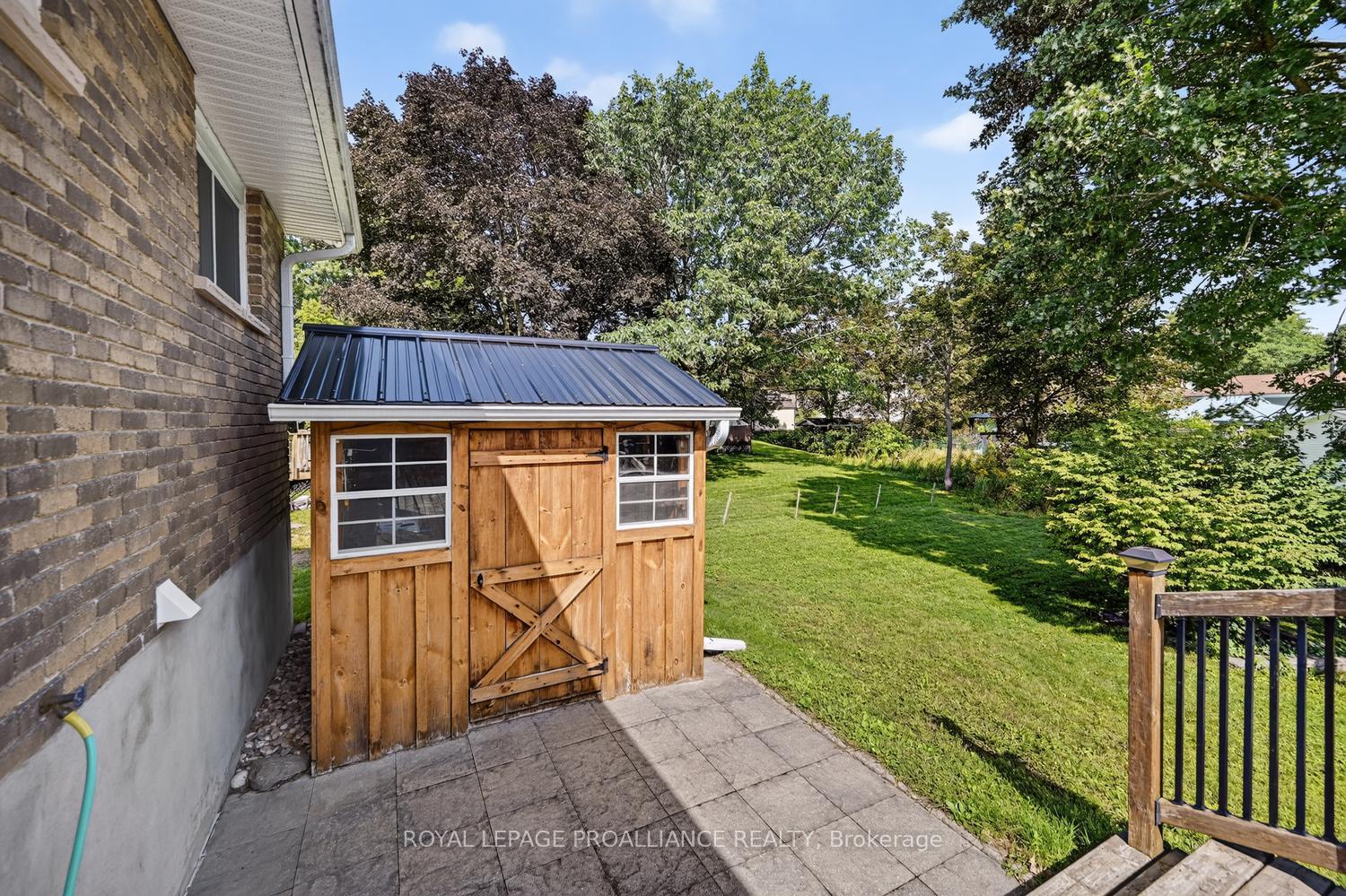 Photo 31 of 1305 Brockmount Place, Brockville, Brockville — HOMEH