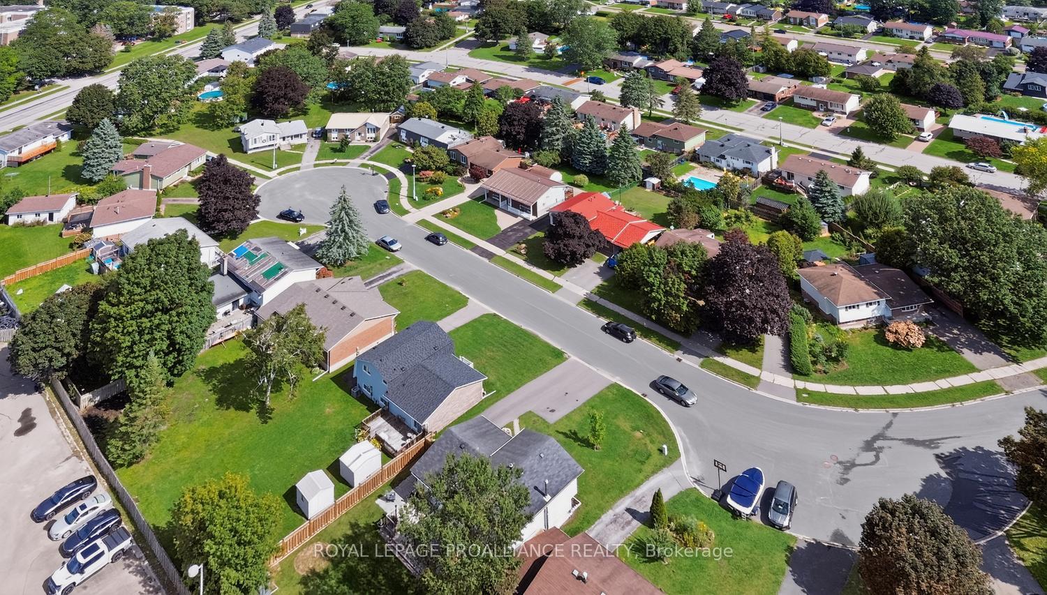 Photo 37 of 1305 Brockmount Place, Brockville, Brockville — HOMEH