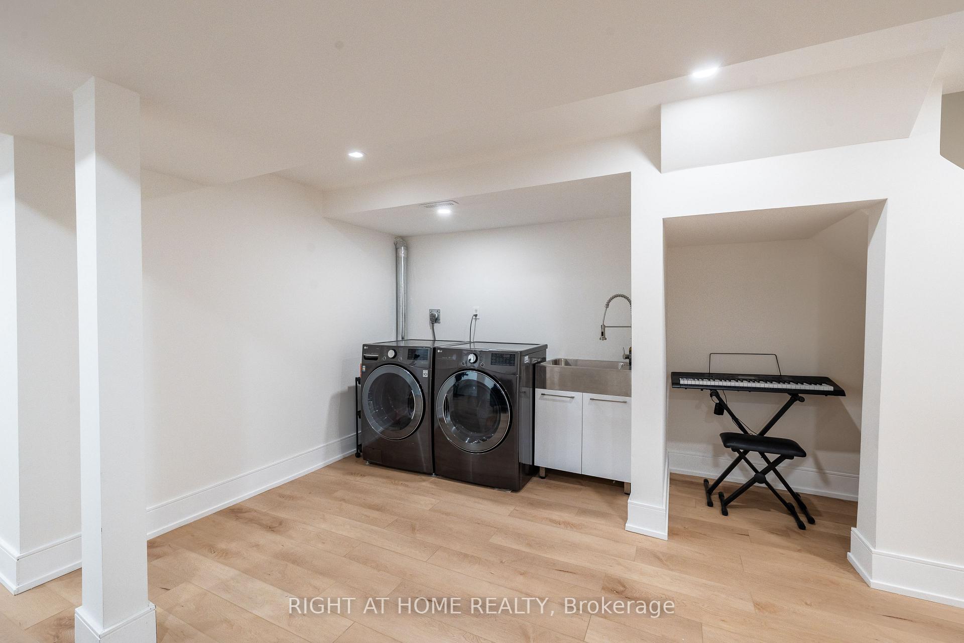 Photo 27 of 604 Lumberton Crescent, Mississauga, Hurontario — HOMEH