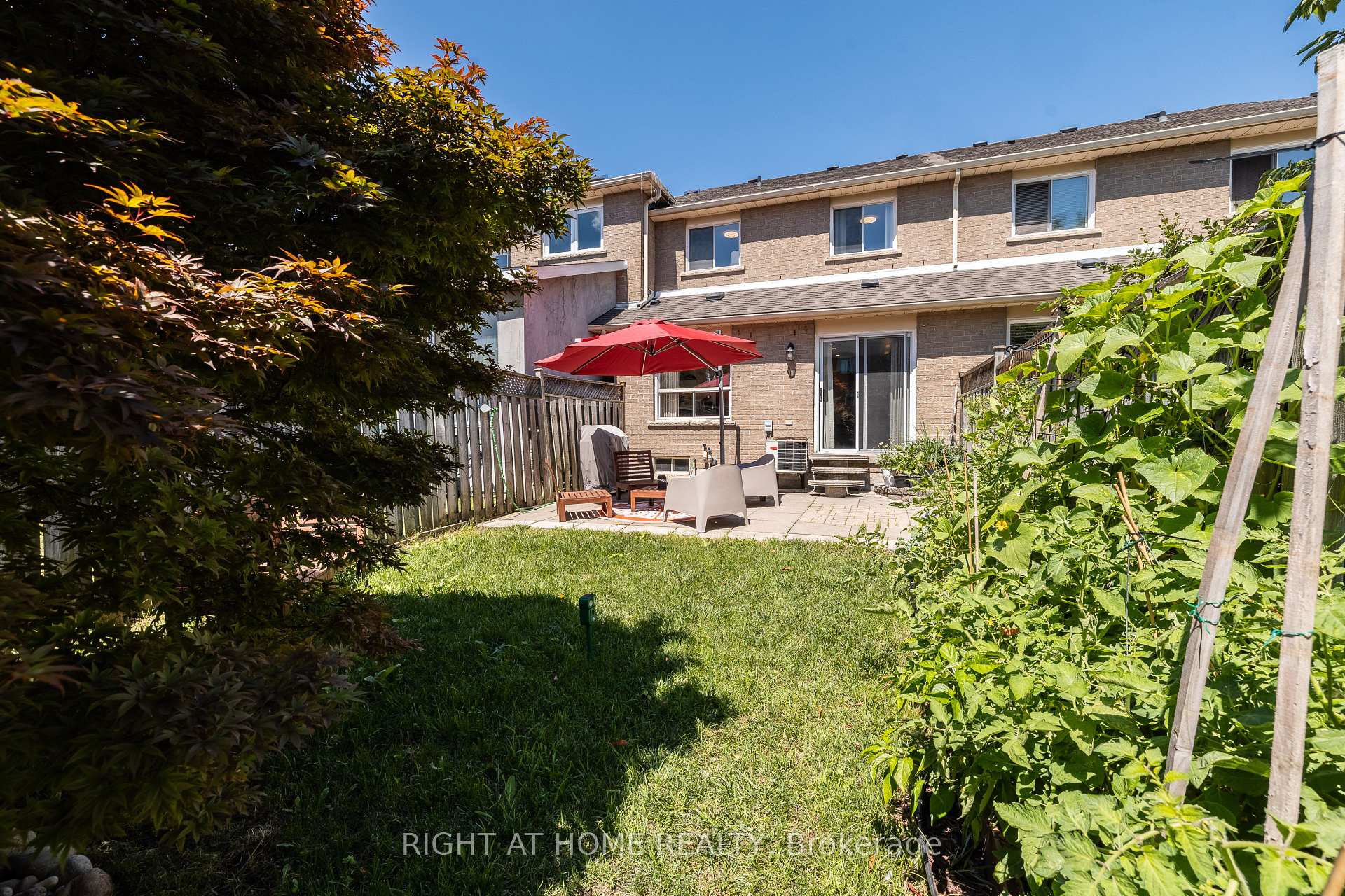 Photo 29 of 604 Lumberton Crescent, Mississauga, Hurontario — HOMEH