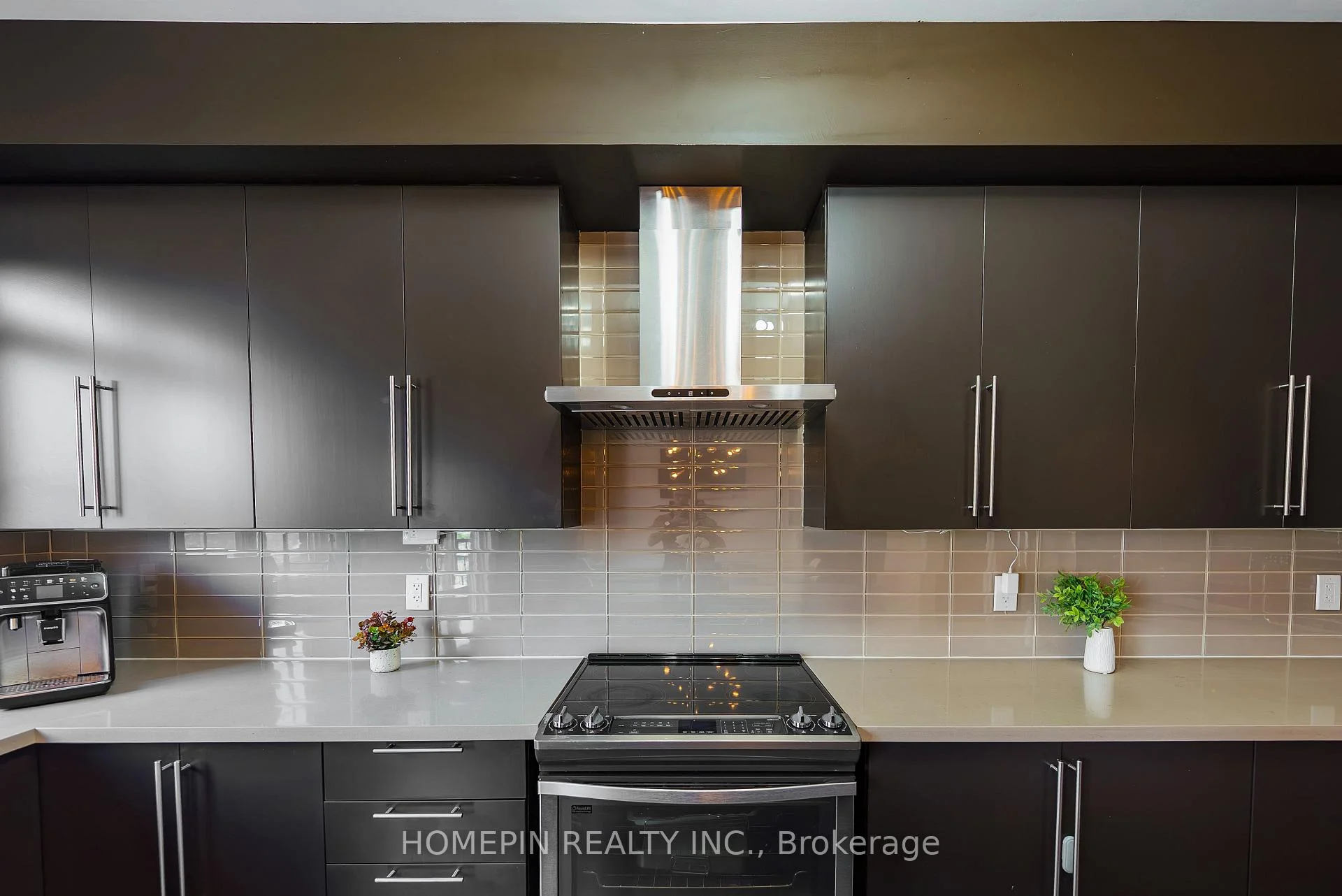 Photo 11 of 307 Dundas Way, Markham, Greensborough — HOMEH