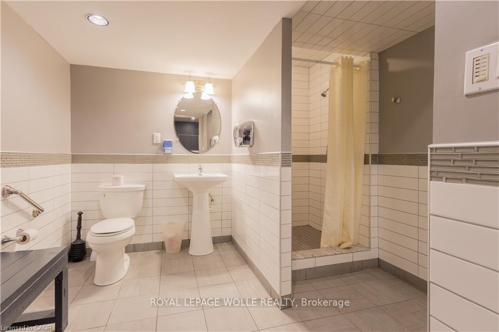 Photo 10 of Unit 708, 55 Green Valley Drive, Kitchener, Pioneer Park — HOMEH