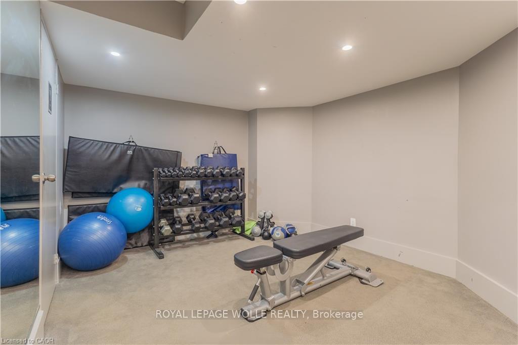 Photo 13 of Unit 708, 55 Green Valley Drive, Kitchener, Pioneer Park — HOMEH