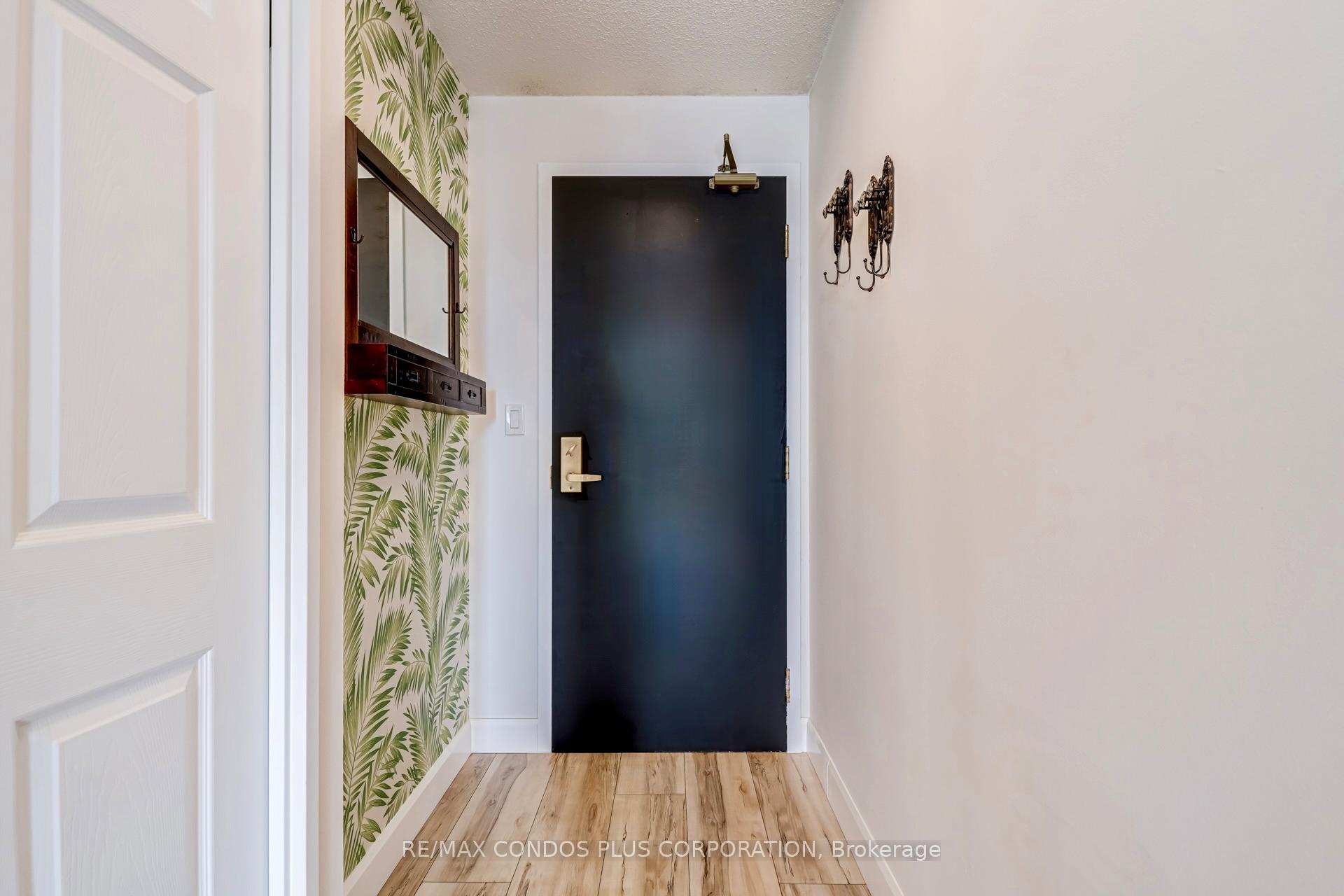 Photo 2 of Unit 1901, 43 Eglinton Avenue E, Toronto, Mount Pleasant West — HOMEH