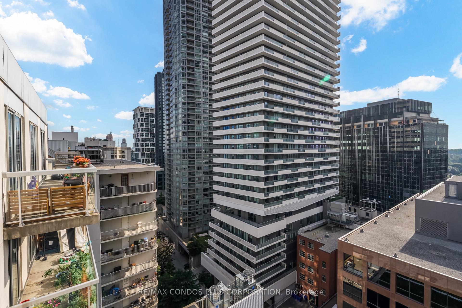 Photo 20 of Unit 1901, 43 Eglinton Avenue E, Toronto, Mount Pleasant West — HOMEH