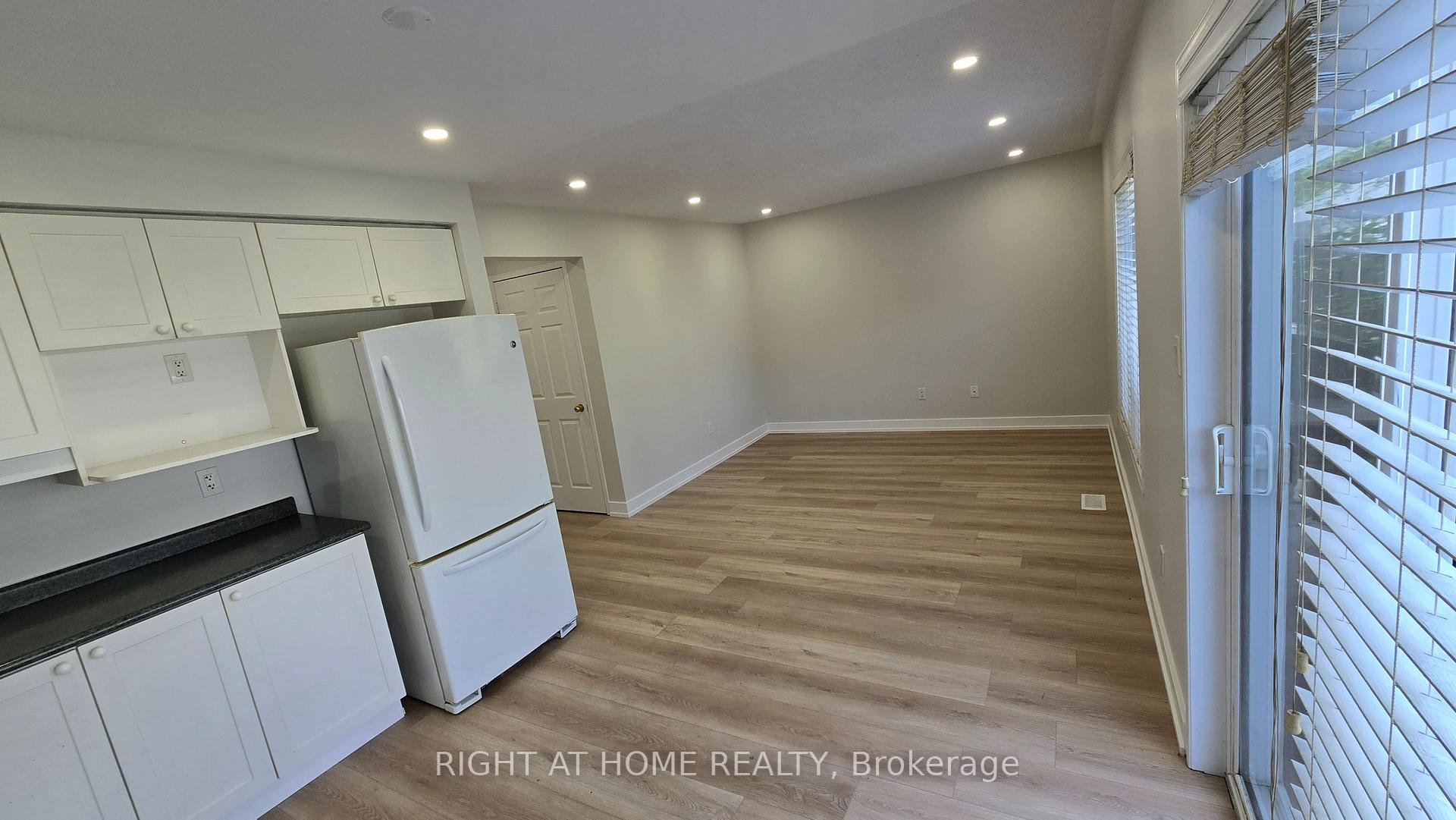 Photo 16 of 32 Donlevy Crescent, Whitby, Taunton North — HOMEH