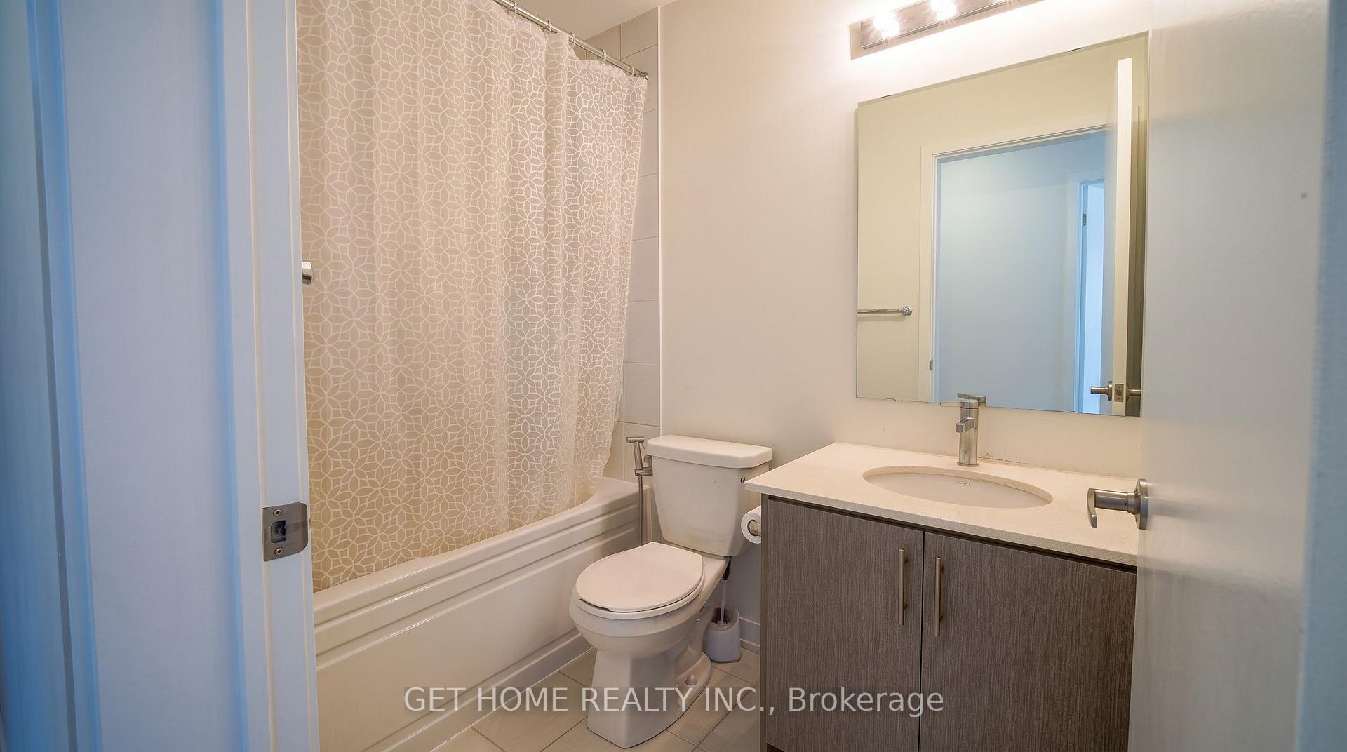 Photo 16 of Unit 5, 3415 Ridgeway Drive, Mississauga, Erin Mills — HOMEH