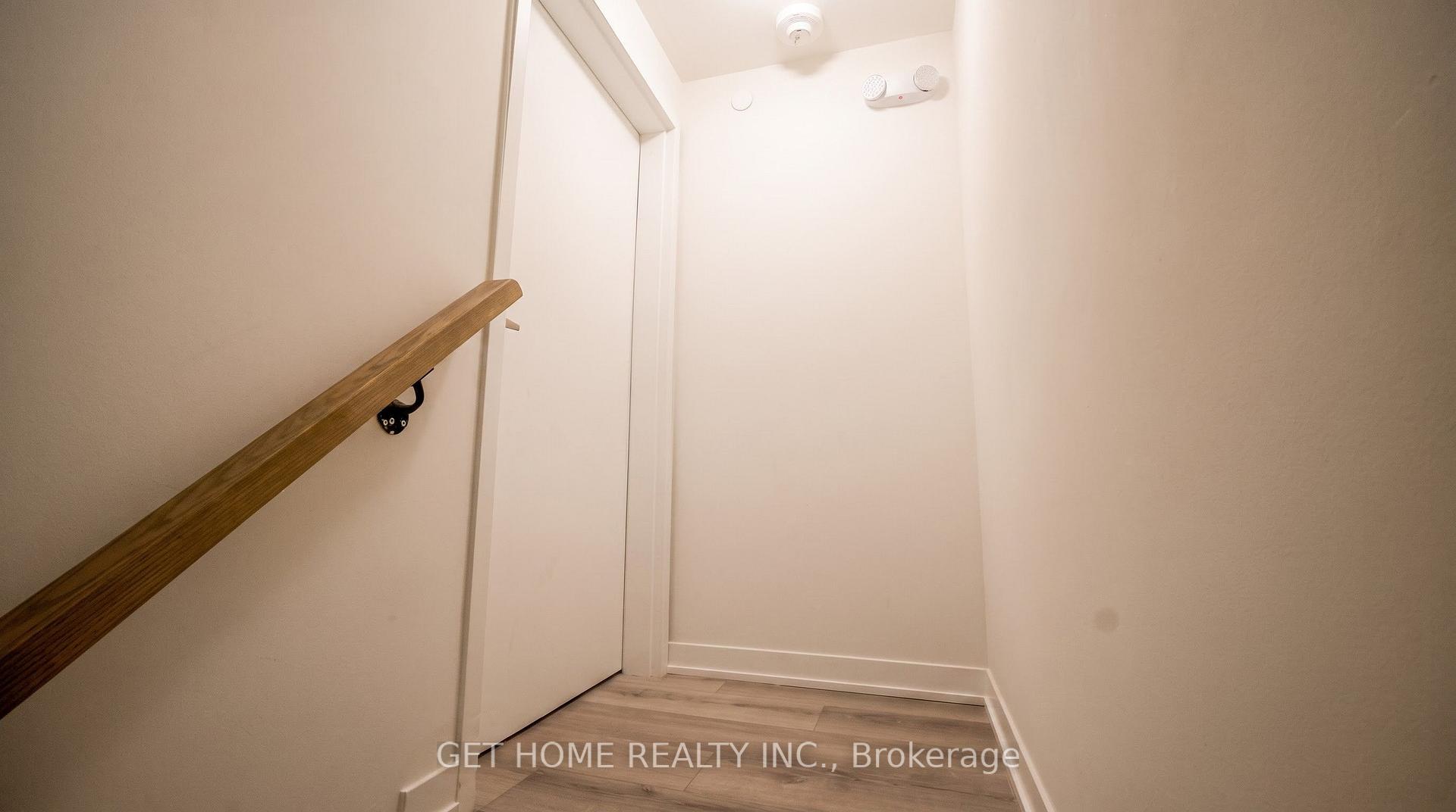Photo 20 of Unit 5, 3415 Ridgeway Drive, Mississauga, Erin Mills — HOMEH