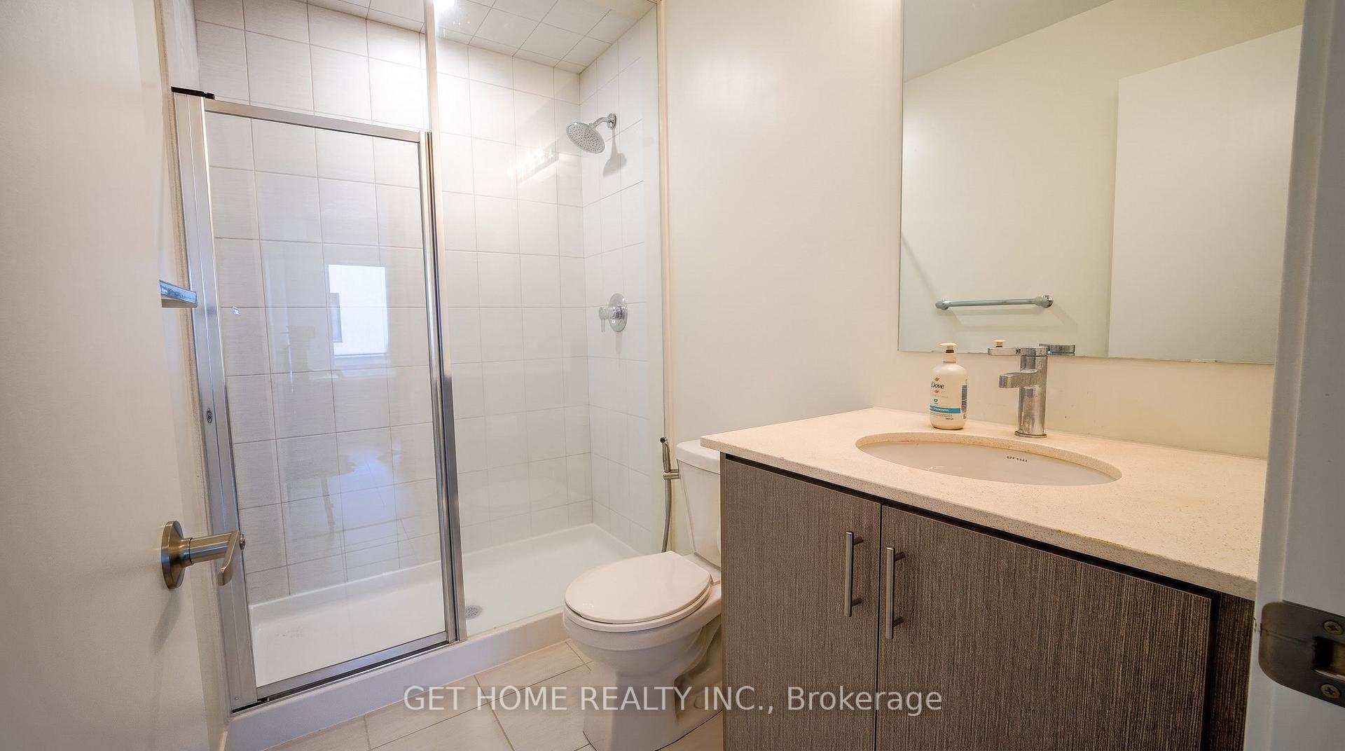 Photo 17 of Unit 5, 3415 Ridgeway Drive, Mississauga, Erin Mills — HOMEH