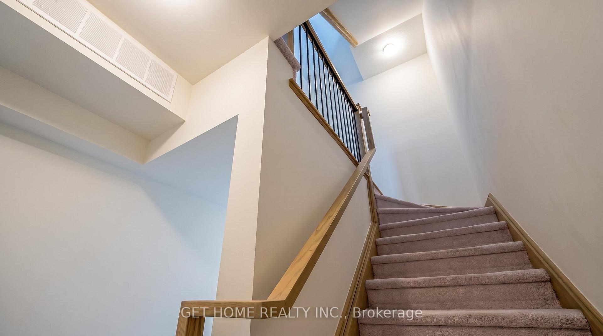 Photo 24 of Unit 5, 3415 Ridgeway Drive, Mississauga, Erin Mills — HOMEH