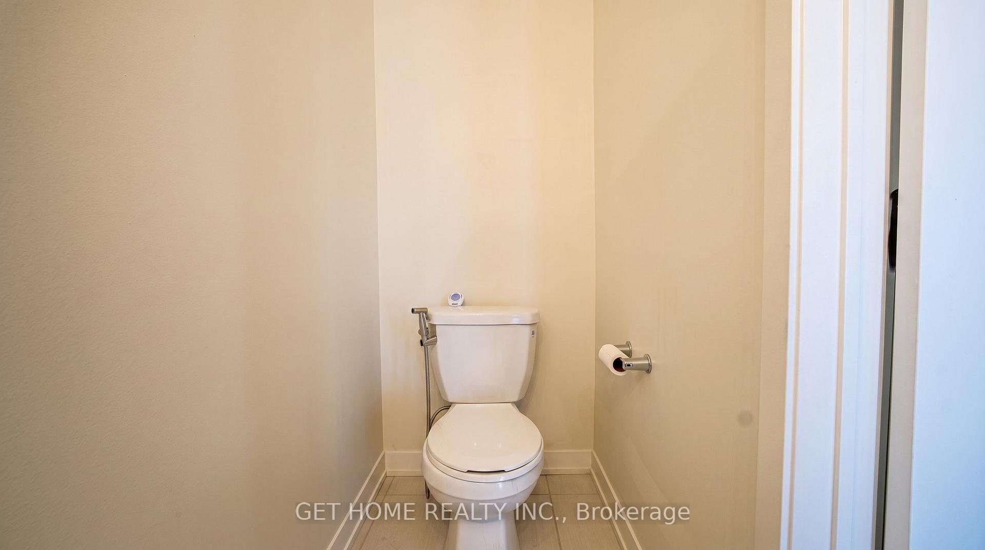Photo 29 of Unit 5, 3415 Ridgeway Drive, Mississauga, Erin Mills — HOMEH