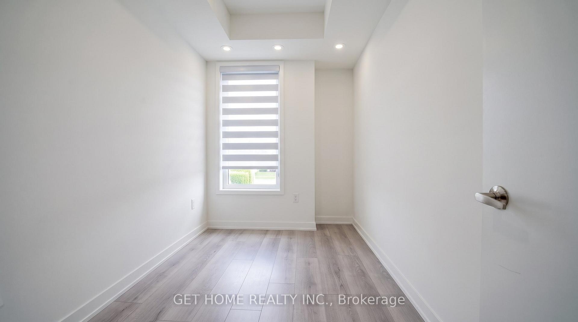 Photo 12 of Unit 5, 3415 Ridgeway Drive, Mississauga, Erin Mills — HOMEH