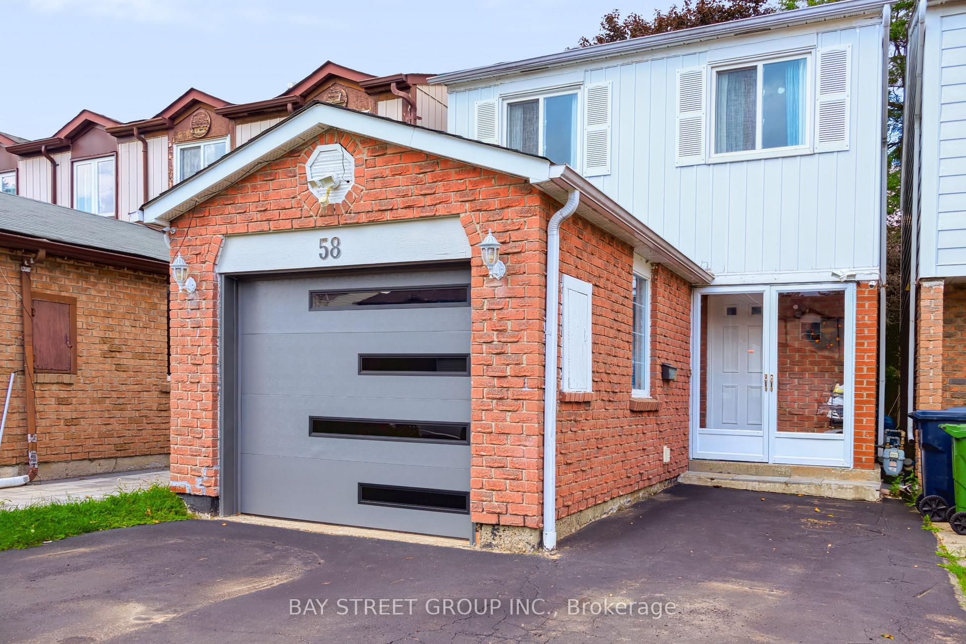 Photo 2 of 58 Tambrook Drive, Scarborough, L'Amoreaux — HOMEH