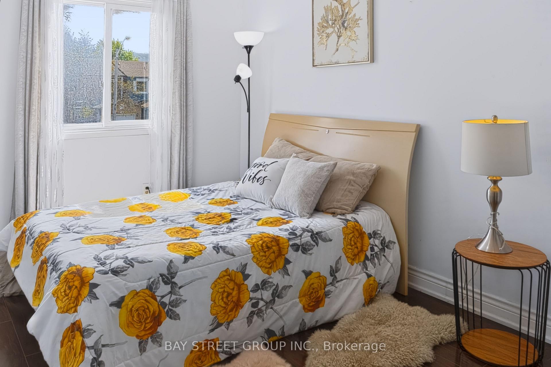 Photo 12 of 58 Tambrook Drive, Scarborough, L'Amoreaux — HOMEH