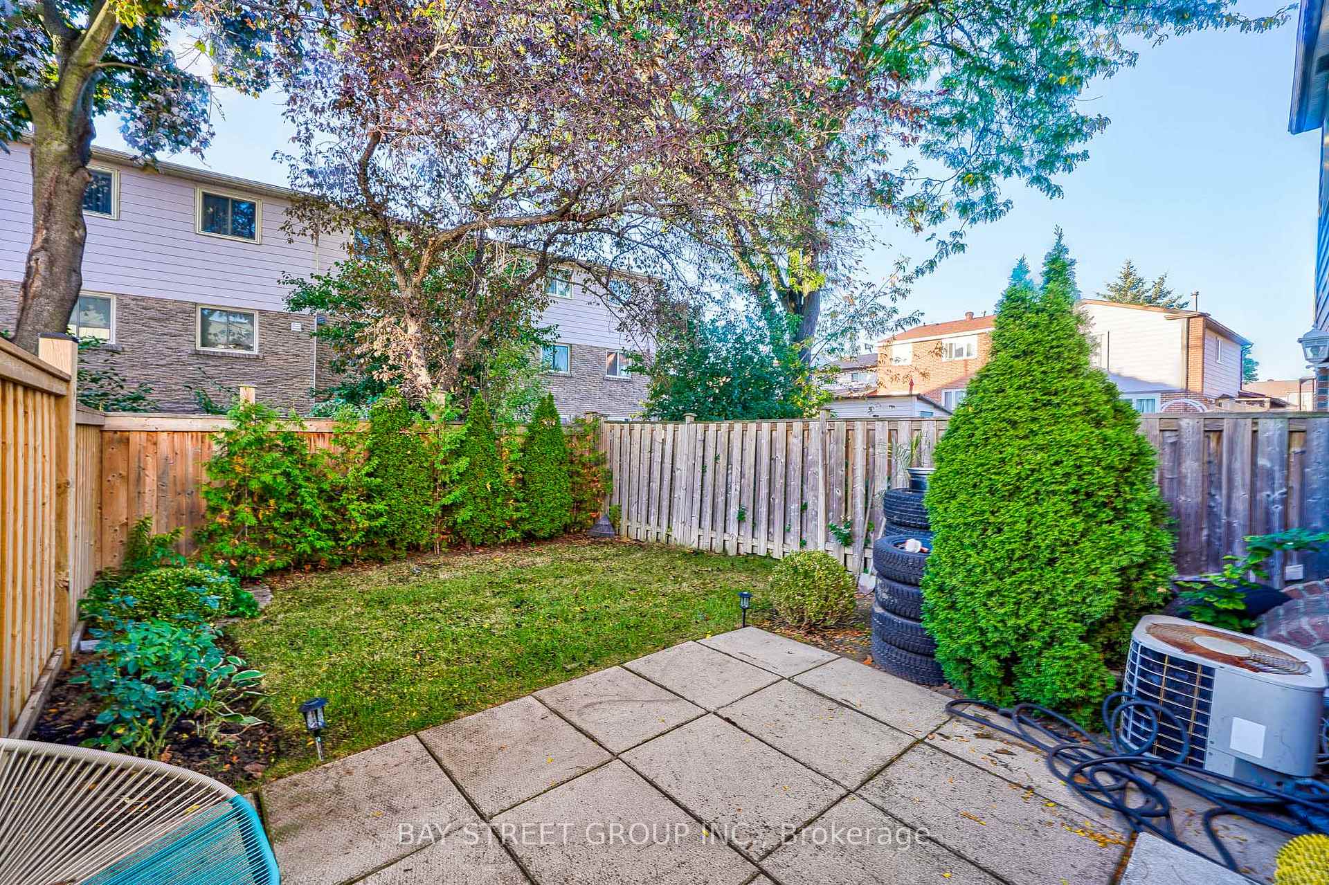 Photo 23 of 58 Tambrook Drive, Scarborough, L'Amoreaux — HOMEH