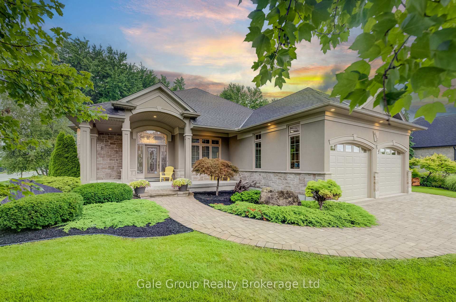 Photo of 612 Lakeview Drive