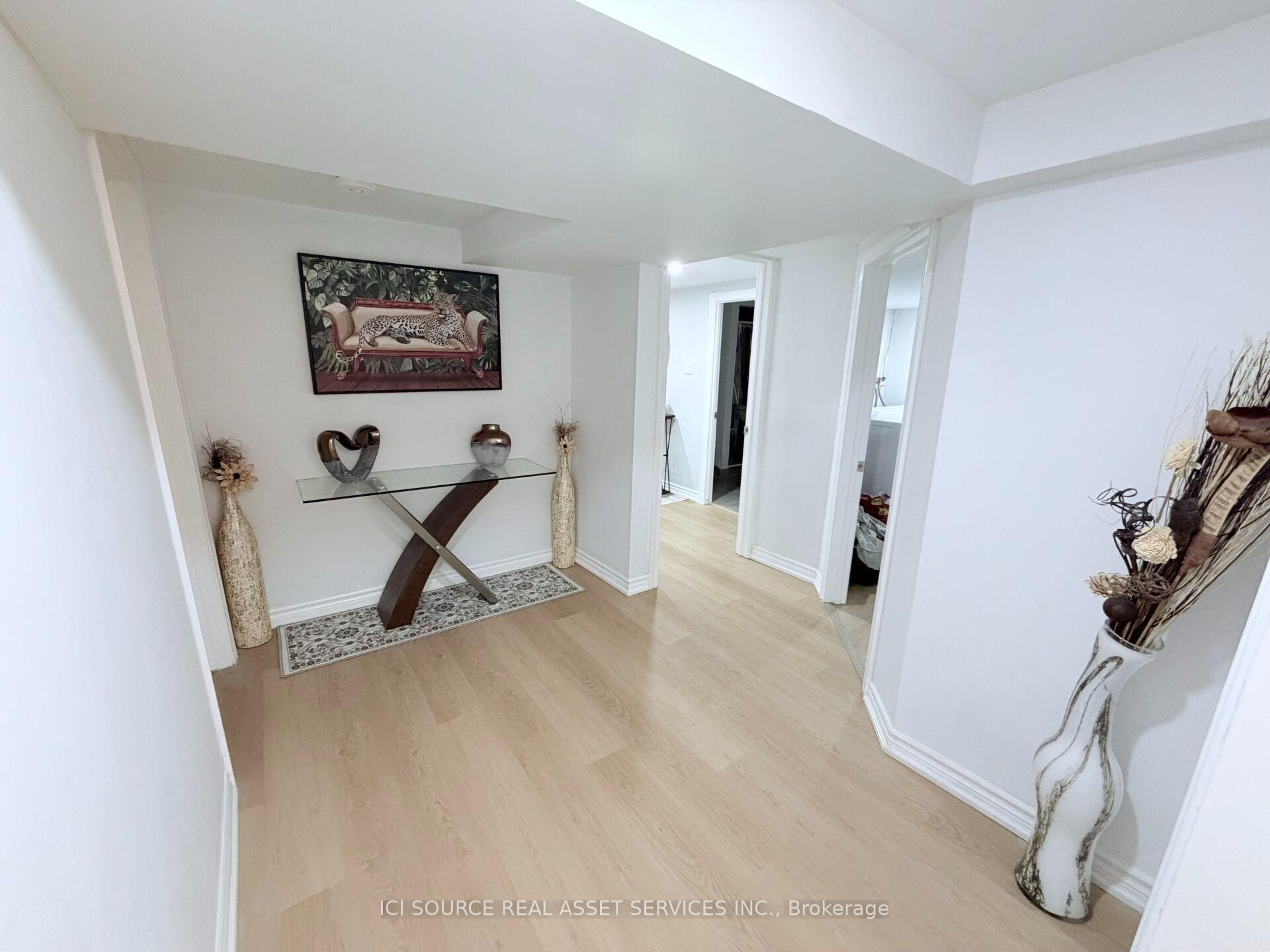 Photo 18 of 10 Draper Drive, St. Catharines, Vine/Linwell — HOMEH