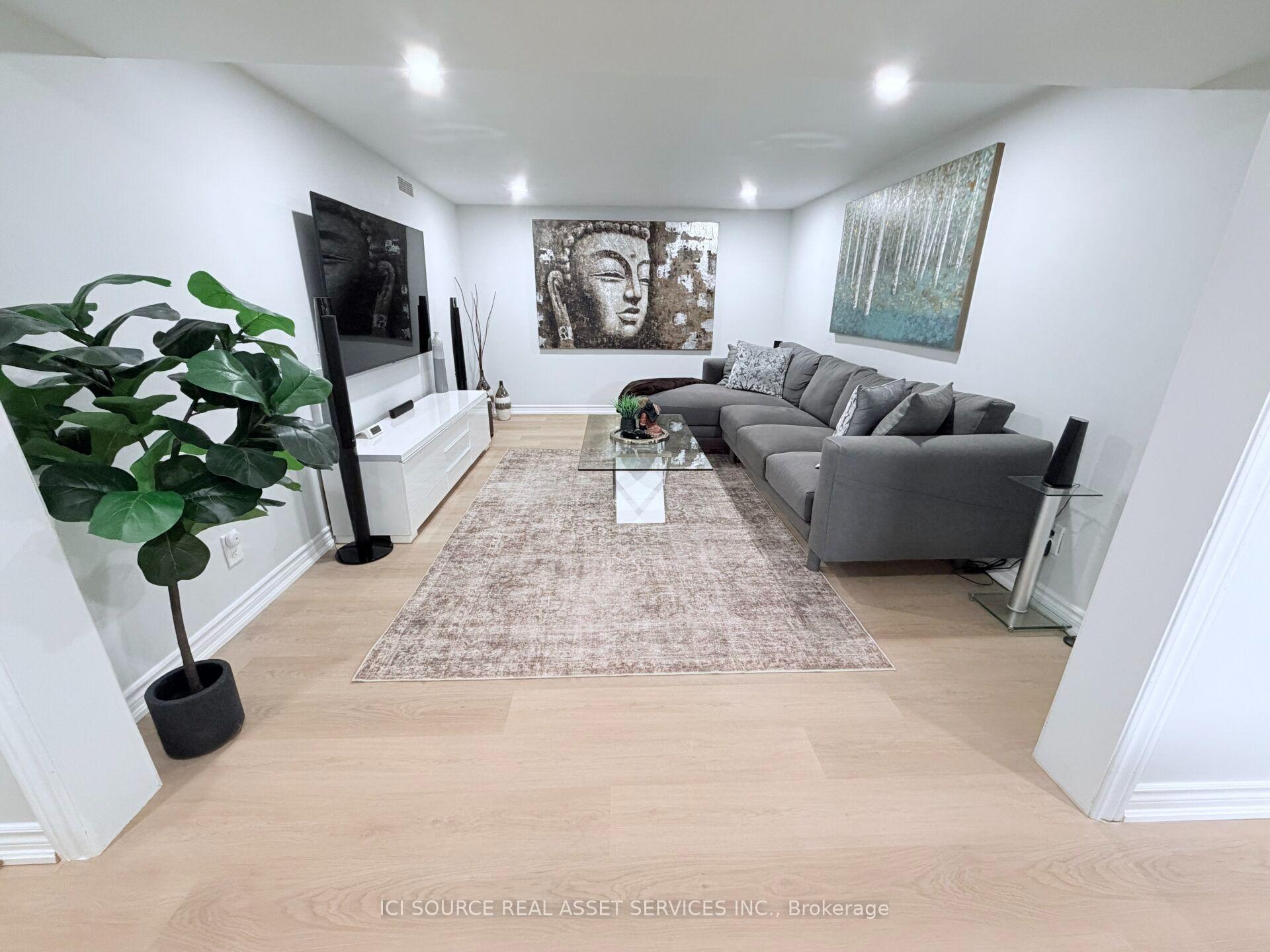 Photo 21 of 10 Draper Drive, St. Catharines, Vine/Linwell — HOMEH