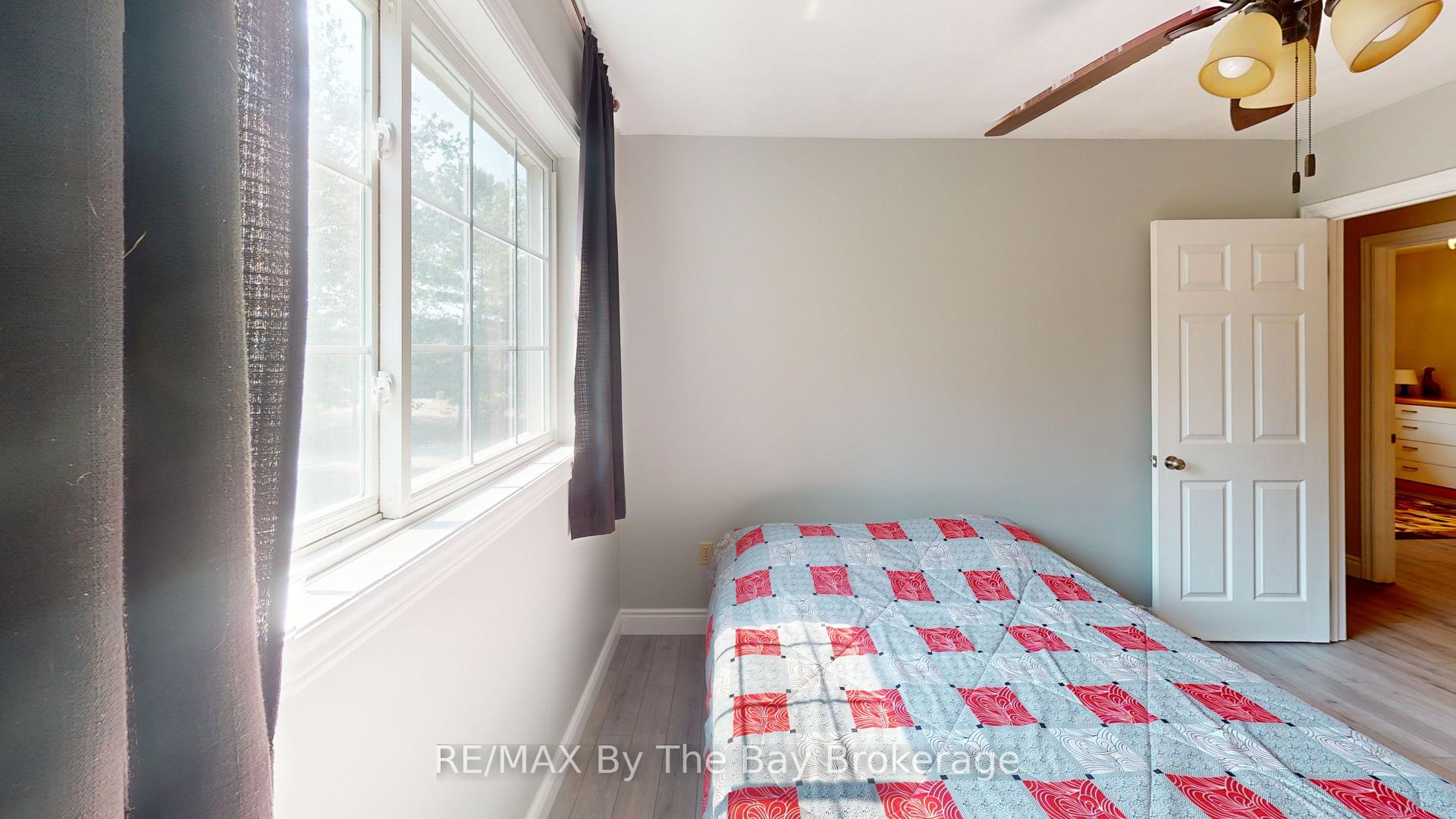 Photo 16 of 178 Oxbow Park Drive, Wasaga Beach — HOMEH