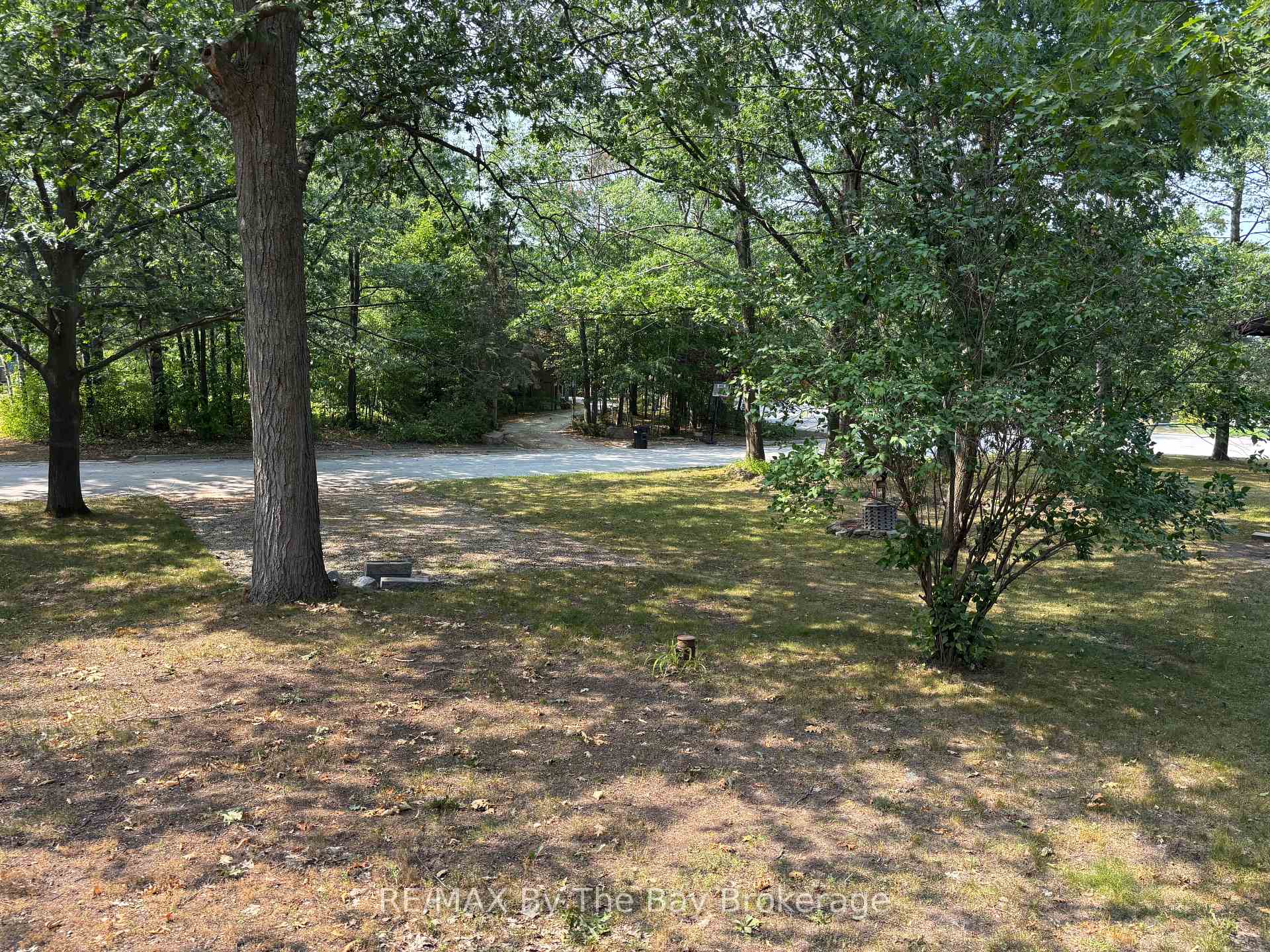 Photo 22 of 178 Oxbow Park Drive, Wasaga Beach — HOMEH