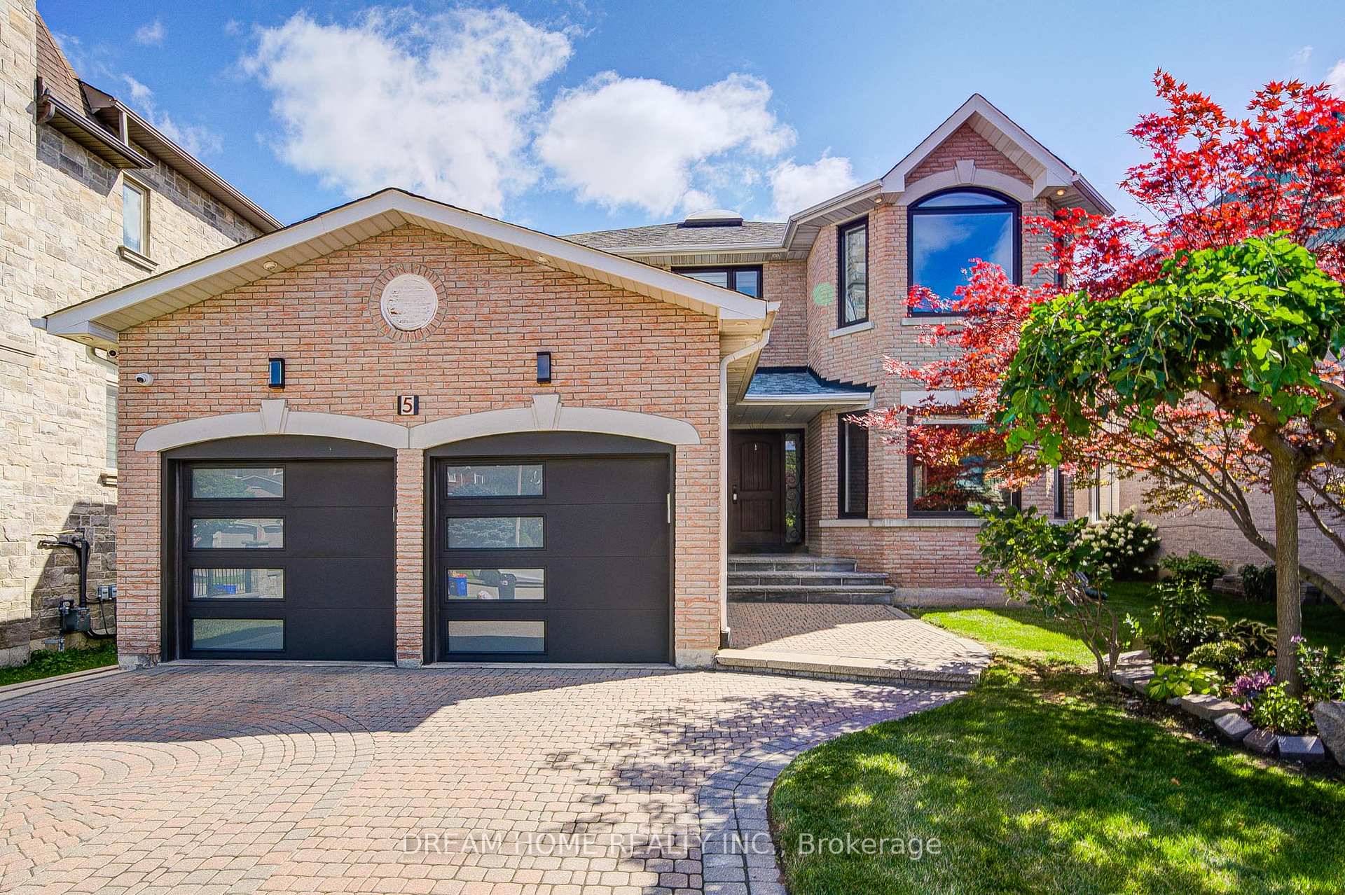 Photo of 5 Silk Court