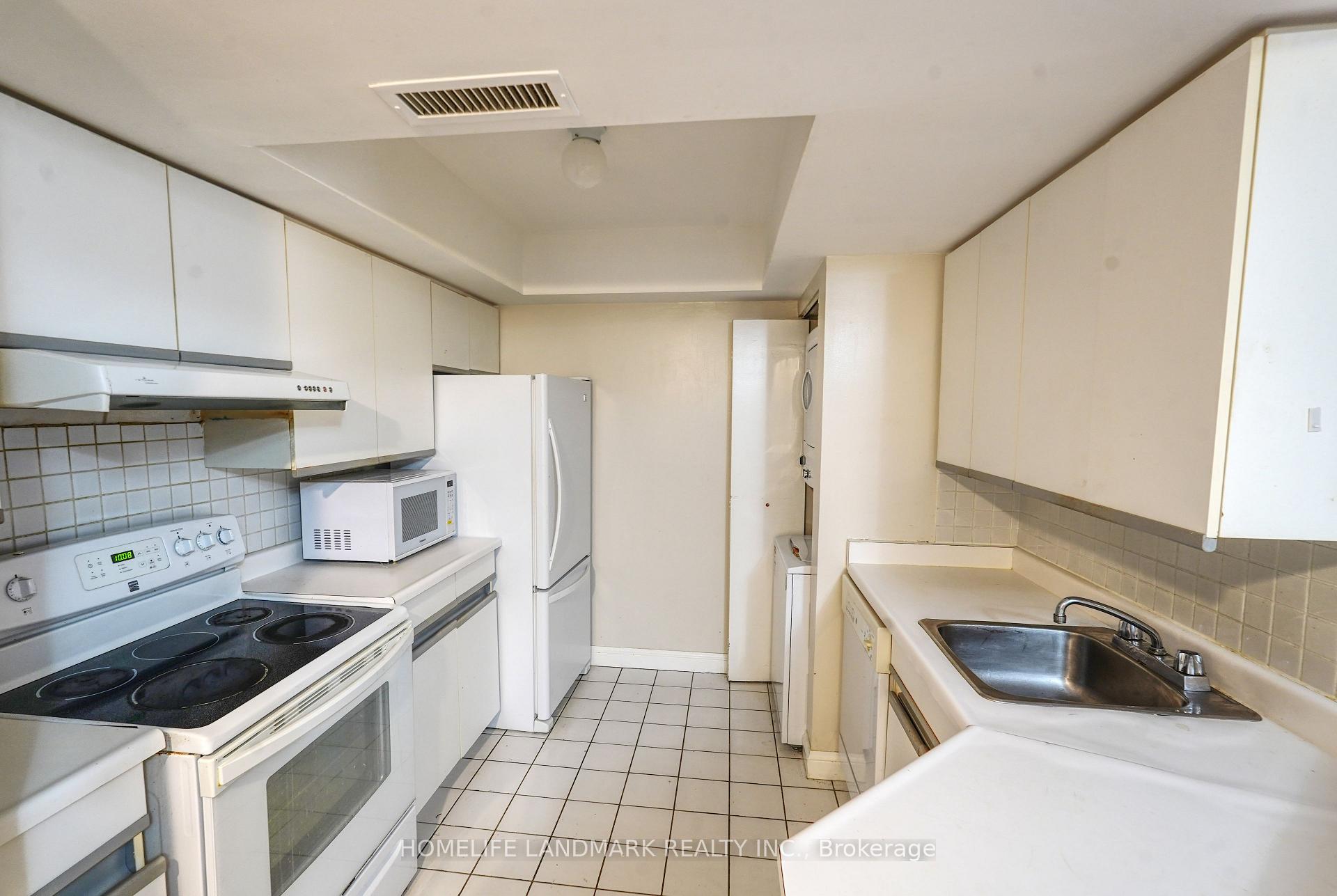 Photo 5 of Unit 511, 1001 Bay Street, Toronto, Bay Street Corridor — HOMEH