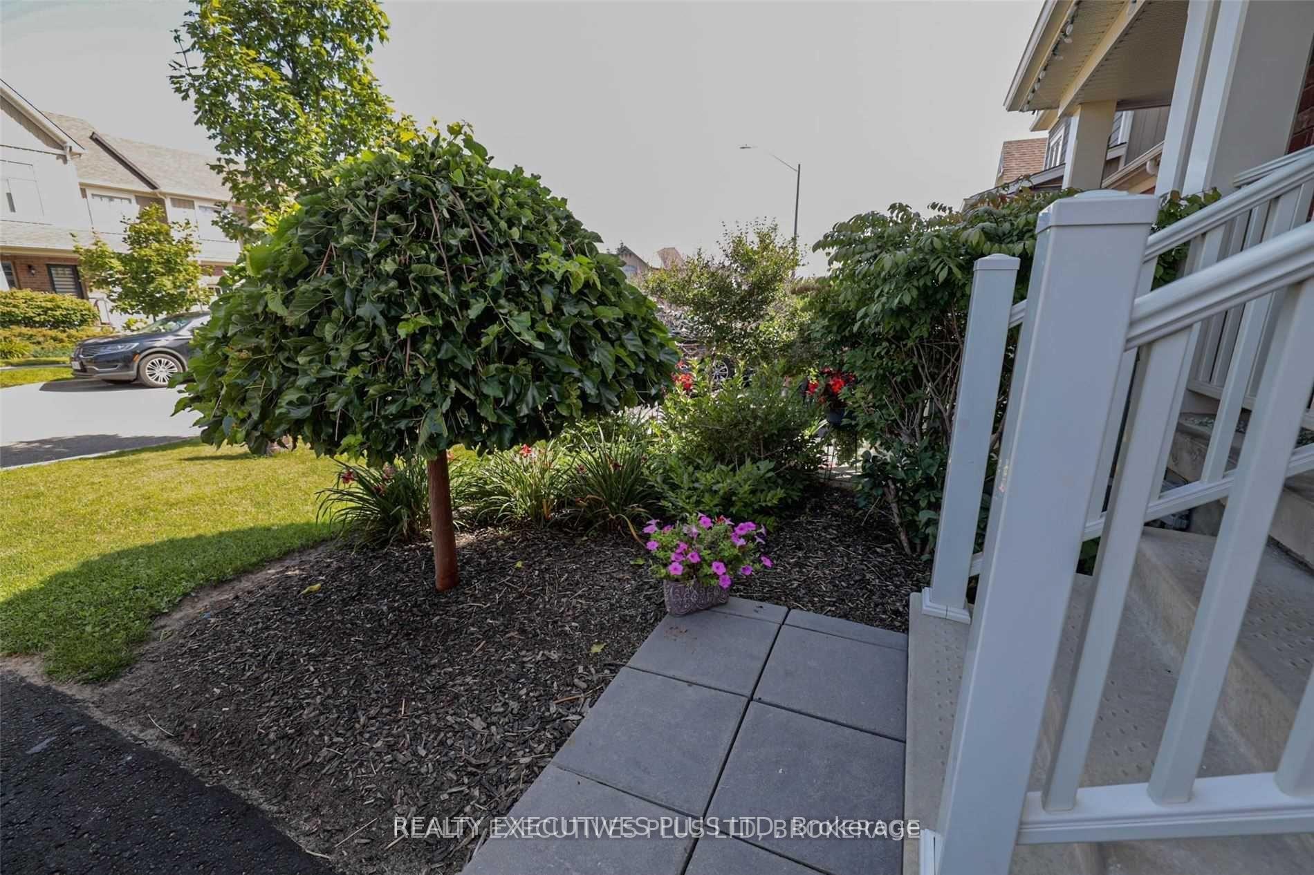 Photo 5 of 124 Preston Drive, Orangeville — HOMEH
