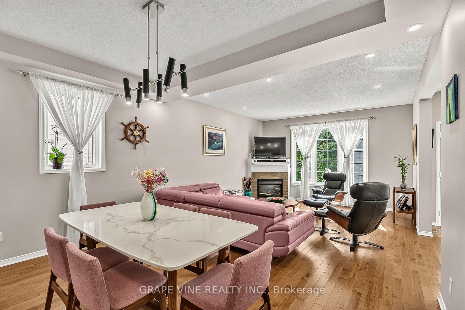 Photo 14 of 319 Parkin Circle, Ottawa, Blossom Park/Kemp Park/Findlay Creek — HOMEH