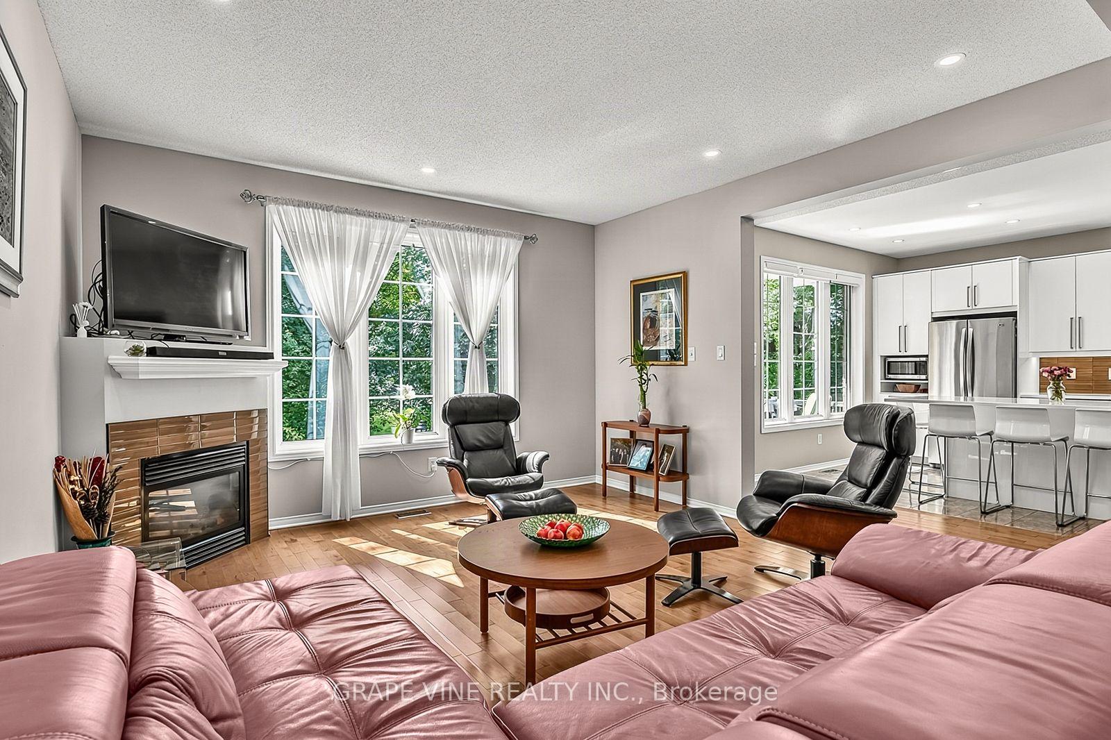 Photo 16 of 319 Parkin Circle, Ottawa, Blossom Park/Kemp Park/Findlay Creek — HOMEH